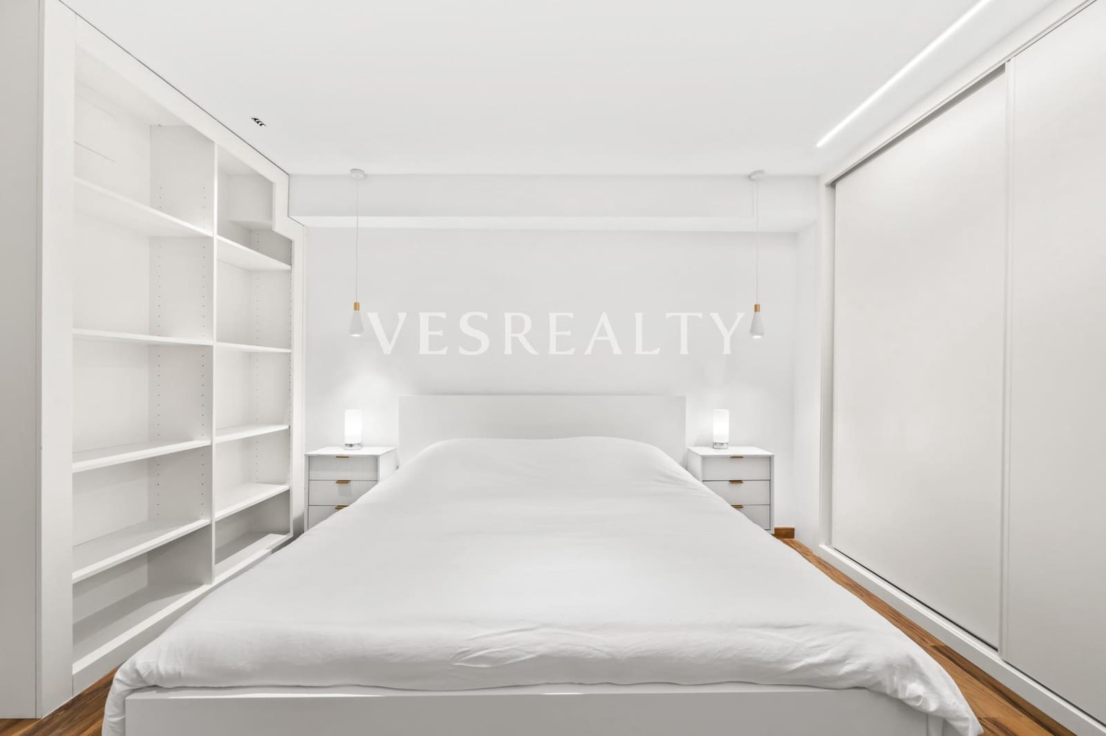 1 soverom Leilighet til leie i Alicante by - € 1 200 (Ref: 9735822)