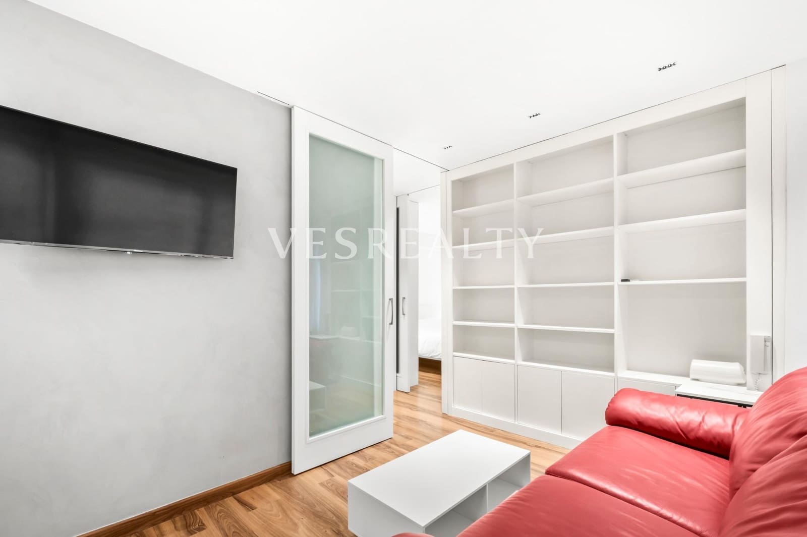 1 soverom Leilighet til leie i Alicante by - € 1 200 (Ref: 9735822)