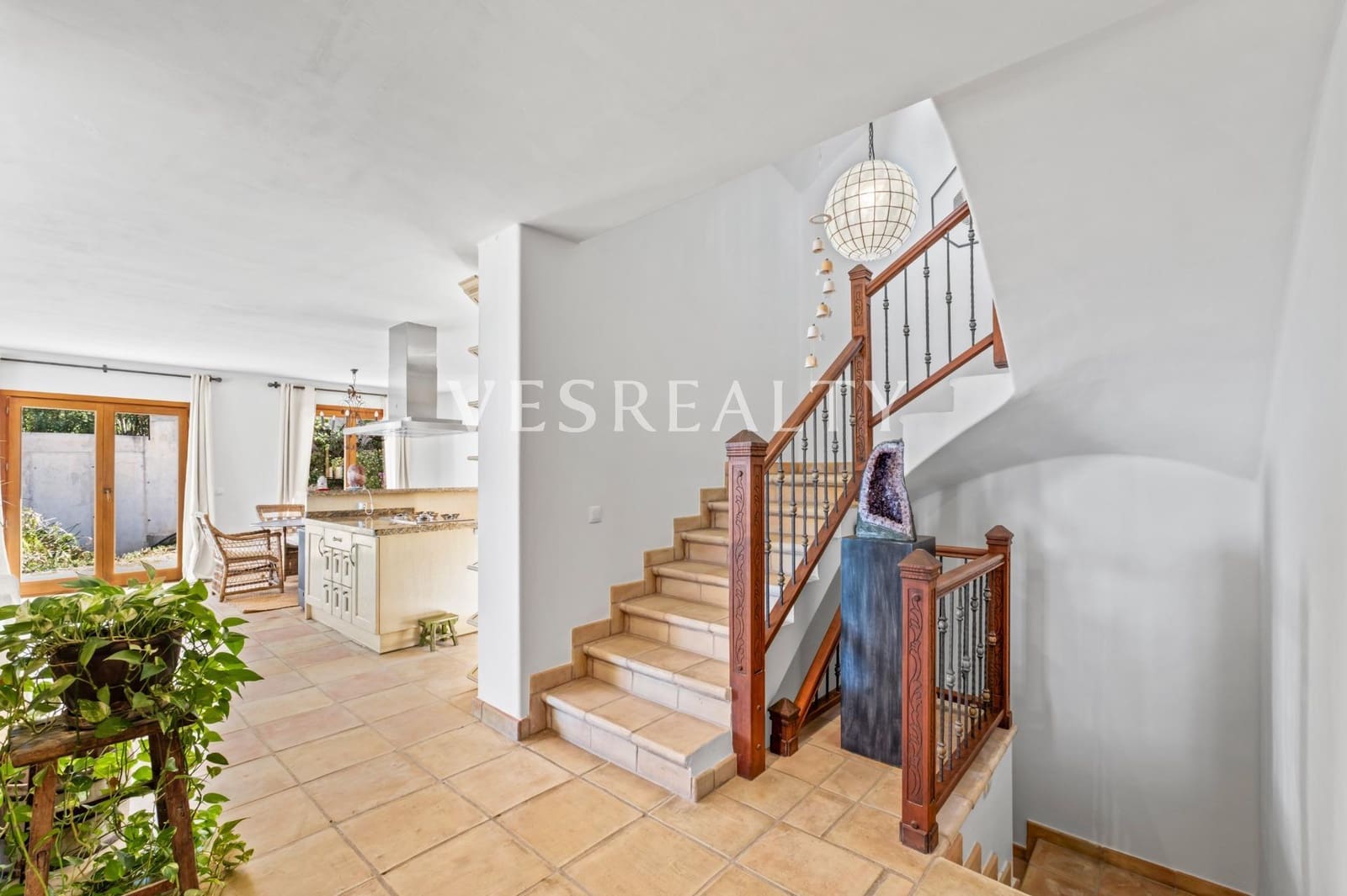 Chalet de 3 habitaciones en El Campello en venta con garaje - 1.190.000 € (Ref: 9739037)