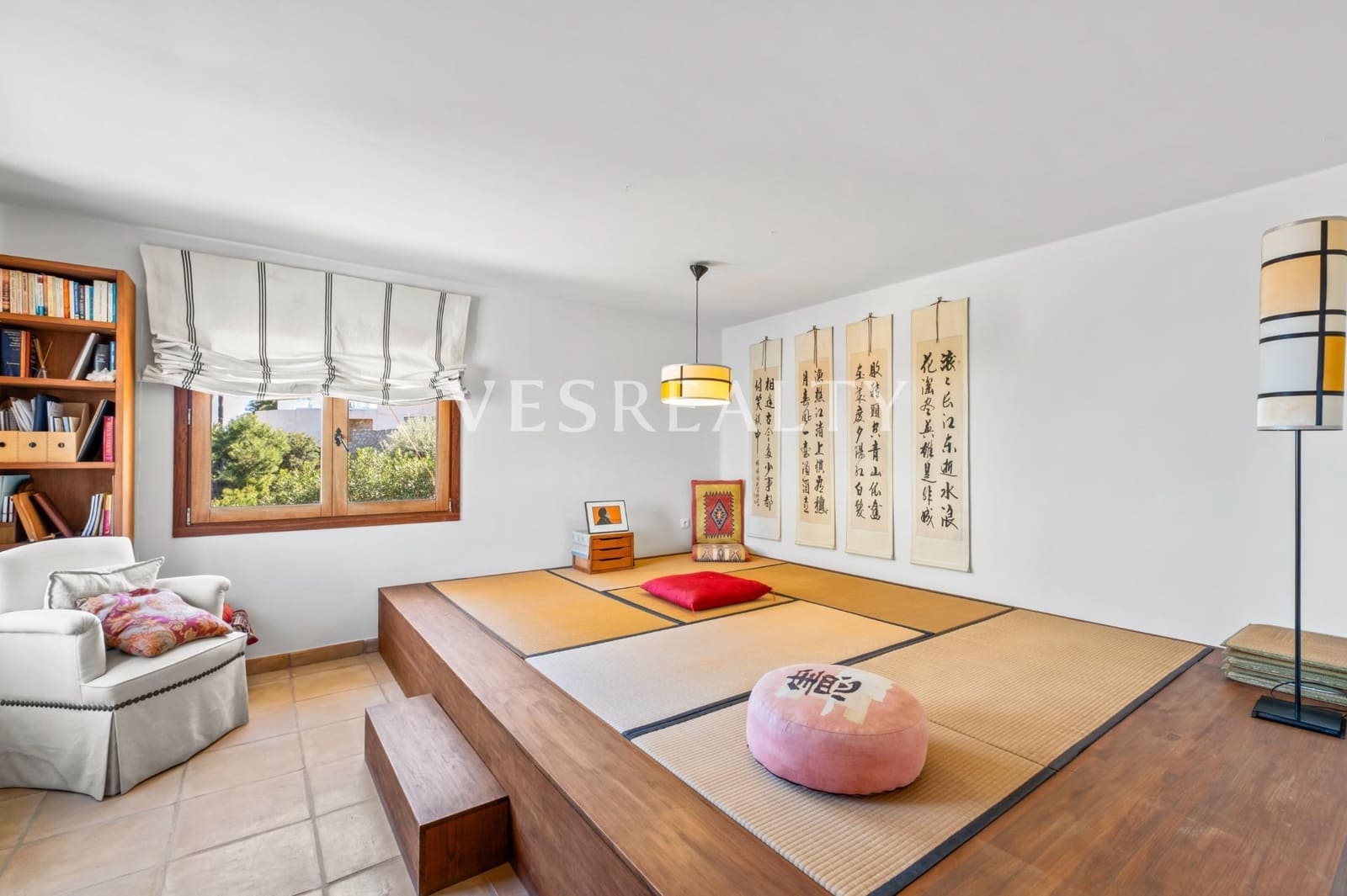 Chalet de 3 habitaciones en El Campello en venta con garaje - 1.190.000 € (Ref: 9739037)