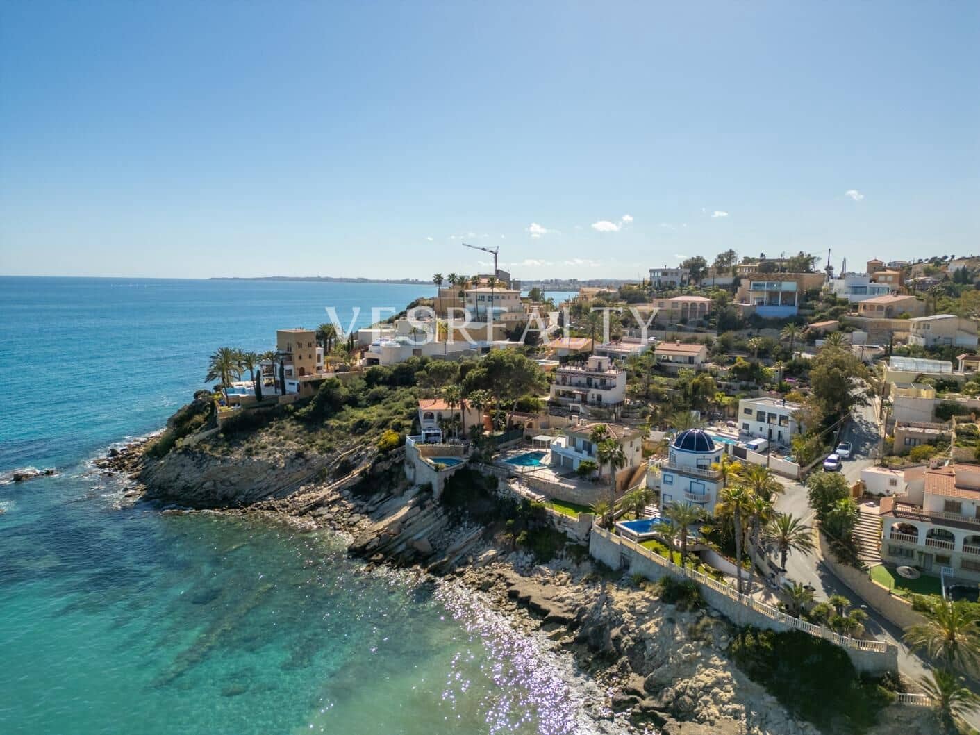 Chalet de 3 habitaciones en El Campello en venta con garaje - 1.190.000 € (Ref: 9739037)