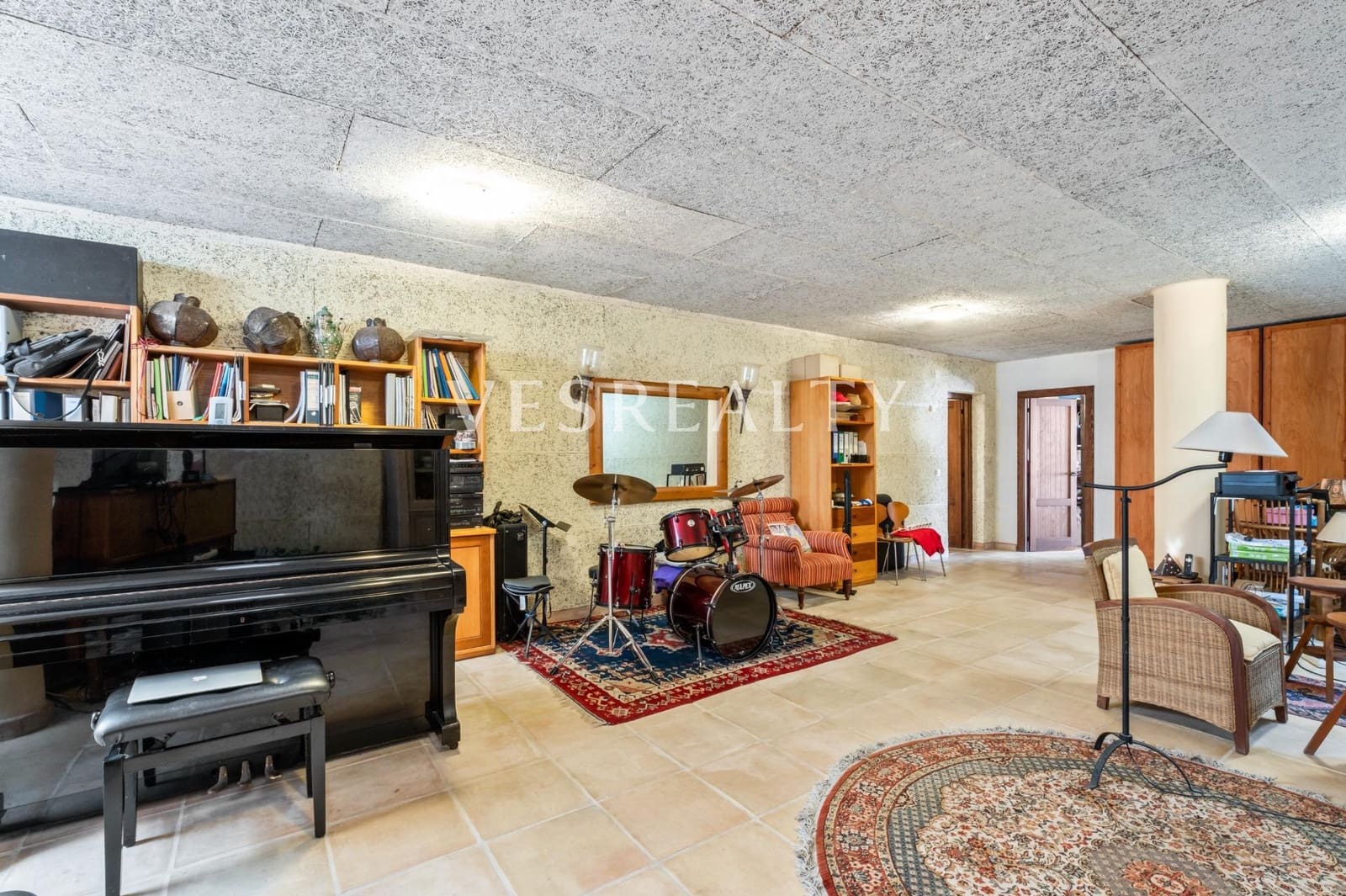 Chalet de 3 habitaciones en El Campello en venta con garaje - 1.190.000 € (Ref: 9739037)