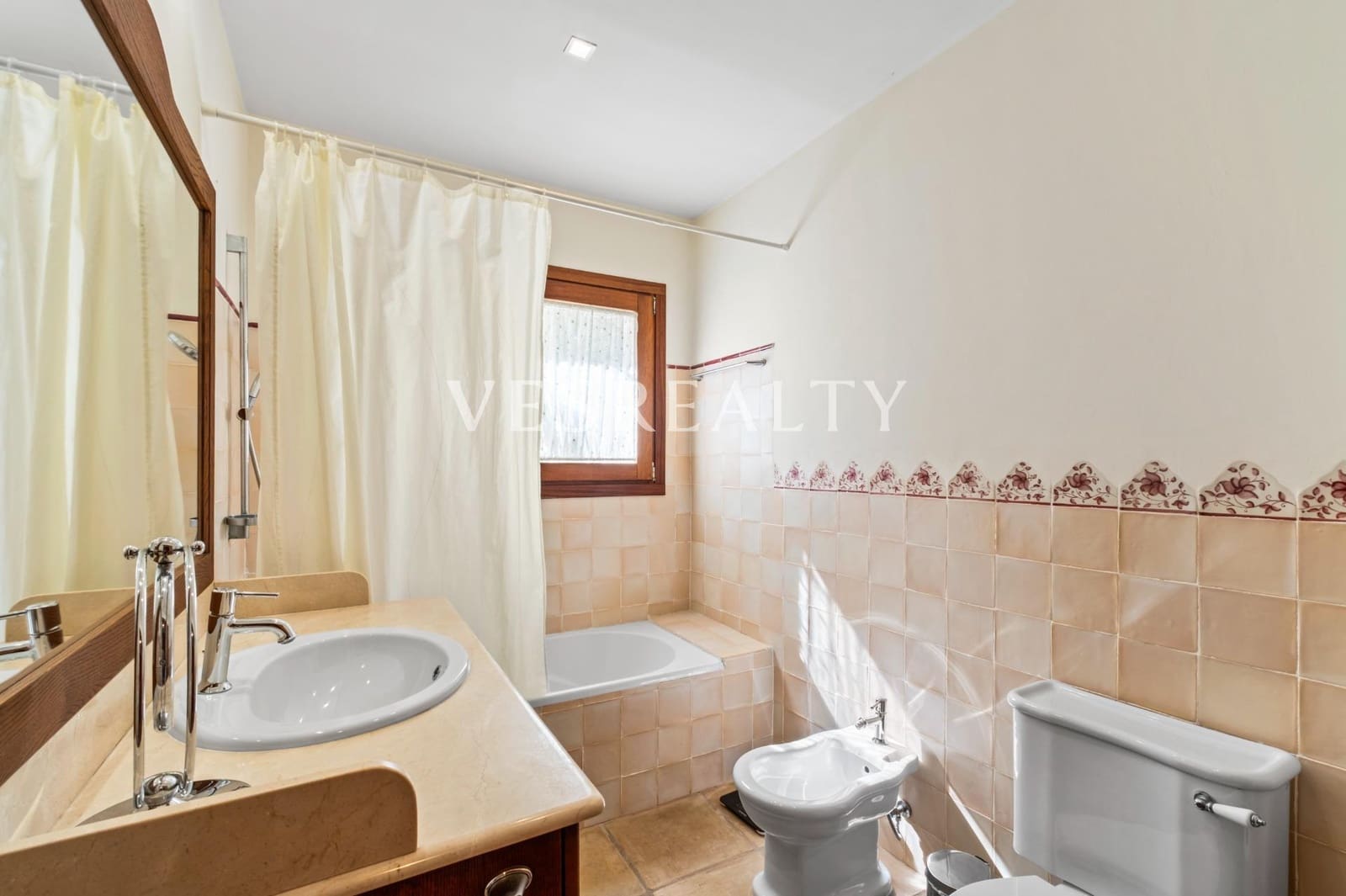 3 sypialnia Willa na sprzedaż w El Campello z garażem - 1 150 000 € (Ref: 9739037)