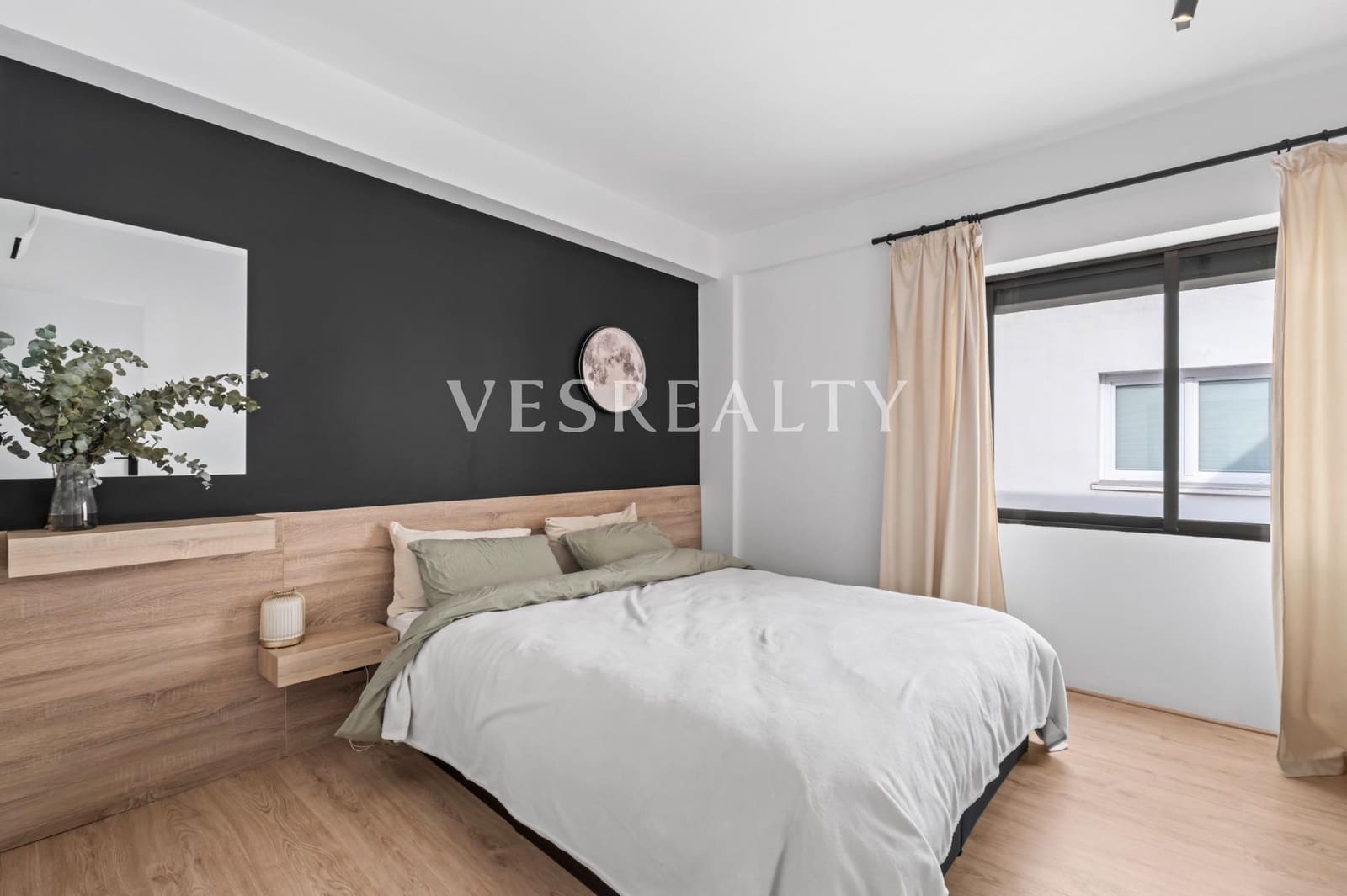 4 bedroom Penthouse for sale in Alicante / Alacant city - € 850,000 (Ref: 9739038)