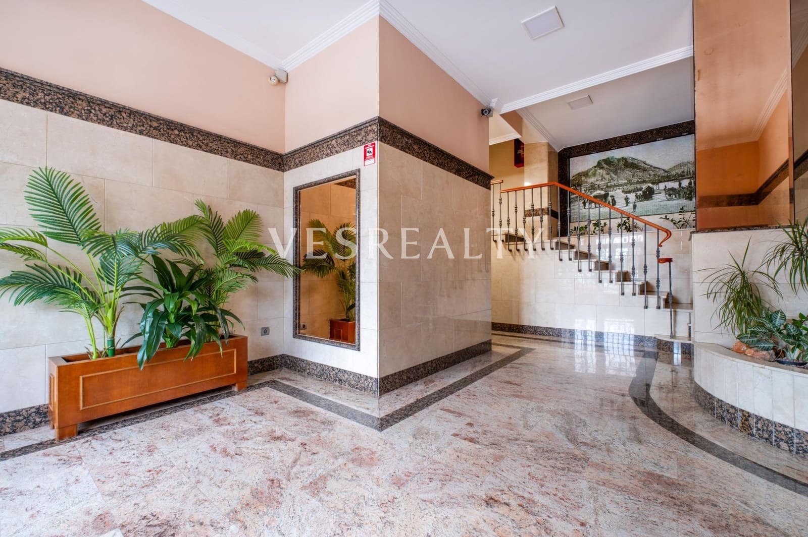 4 bedroom Penthouse for sale in Alicante / Alacant city - € 850,000 (Ref: 9739038)