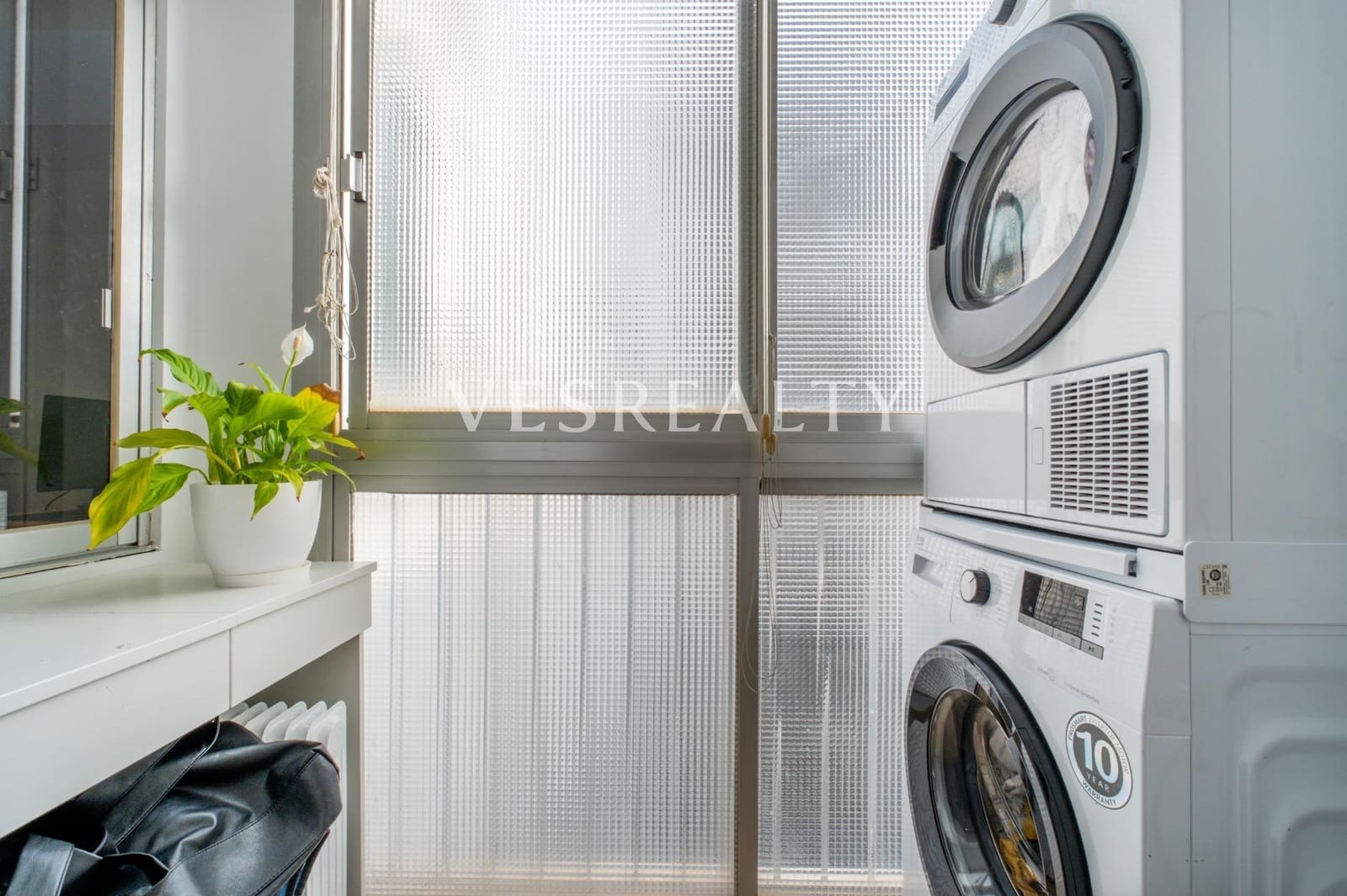 4 bedroom Penthouse for sale in Alicante / Alacant city - € 850,000 (Ref: 9739038)