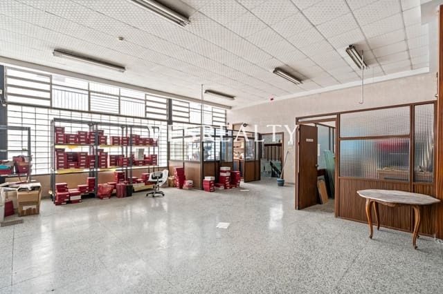 Biznes do wynajęcia w Elda z garażem - 17 000 € (Ref: 9755954)