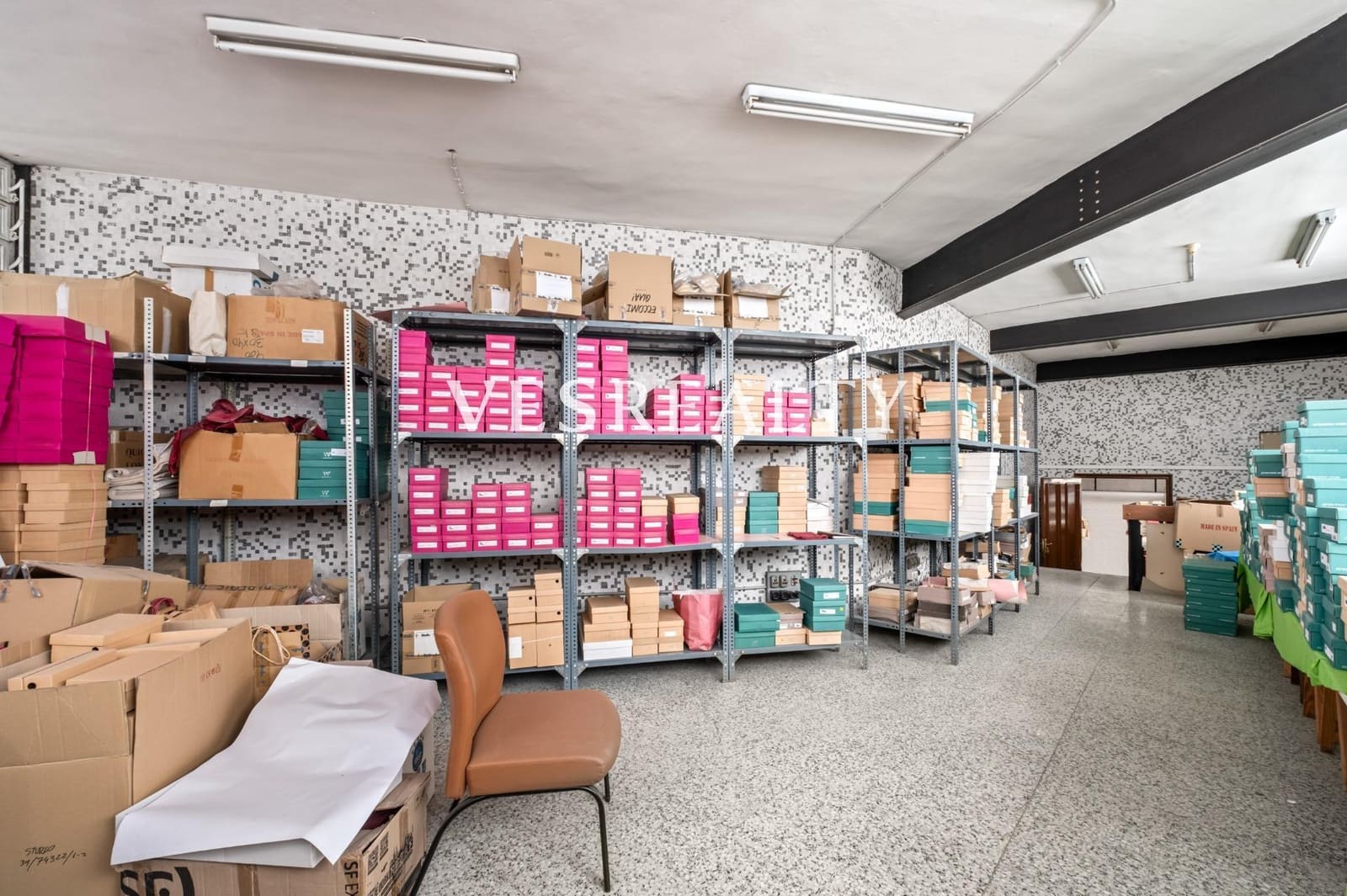 Biznes do wynajęcia w Elda z garażem - 17 000 € (Ref: 9755954)