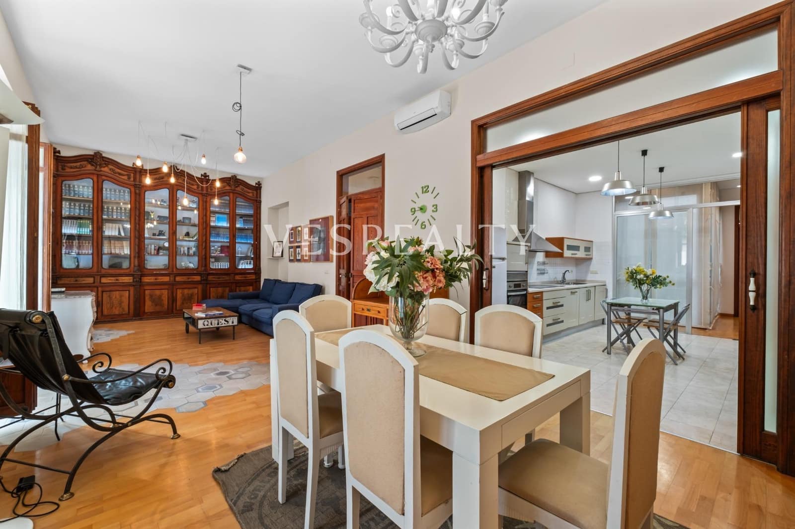 2 soveværelse Lejlighed til salg i Alicante by - € 799.000 (Ref: 9797346)