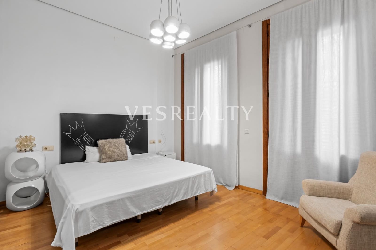 2 soveværelse Lejlighed til salg i Alicante by - € 799.000 (Ref: 9797346)