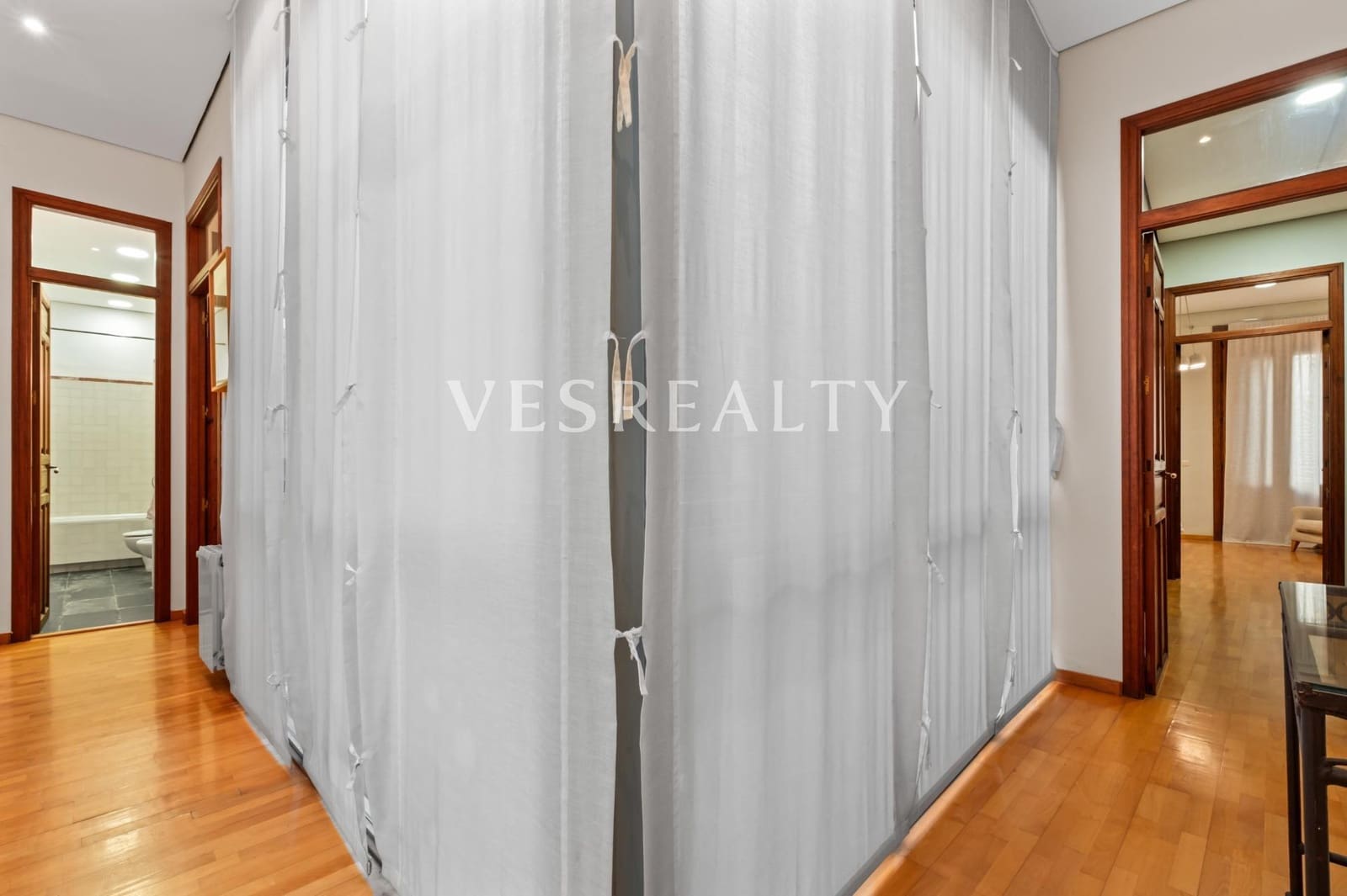 2 soveværelse Lejlighed til salg i Alicante by - € 799.000 (Ref: 9797346)