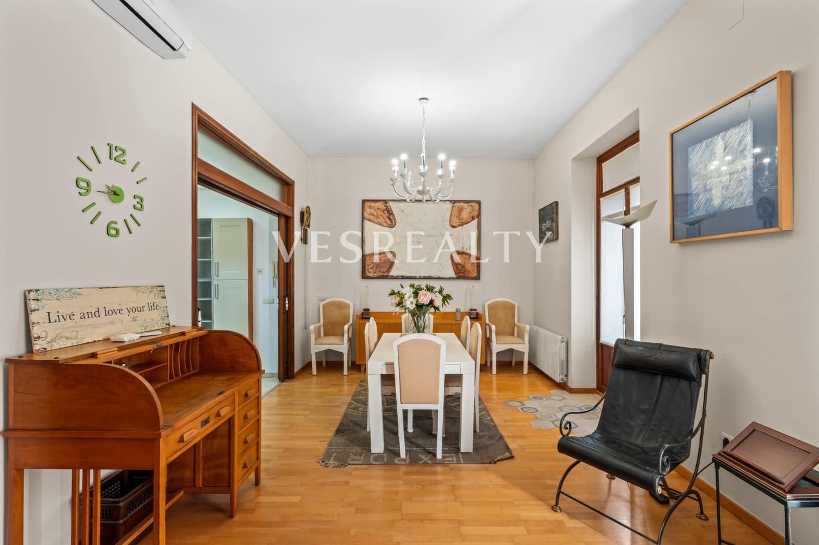 2 bedroom Flat for sale in Alicante / Alacant city - € 765,000 (Ref: 9797346)