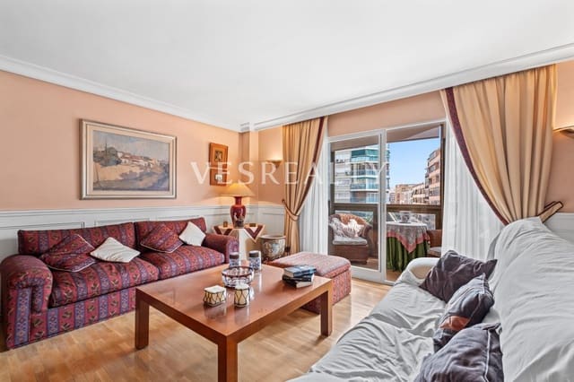 3 makuuhuone Asunto myytävänä paikassa Alicante kaupunki - 475 000 € (Ref: 9799497)