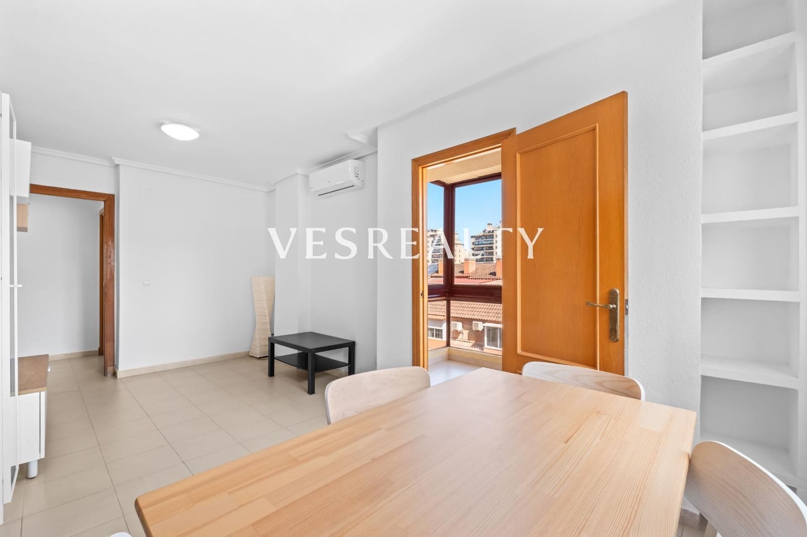 1 bedroom Flat for rent in Playa de San Juan with pool garage - € 1,000 (Ref: 9806666)