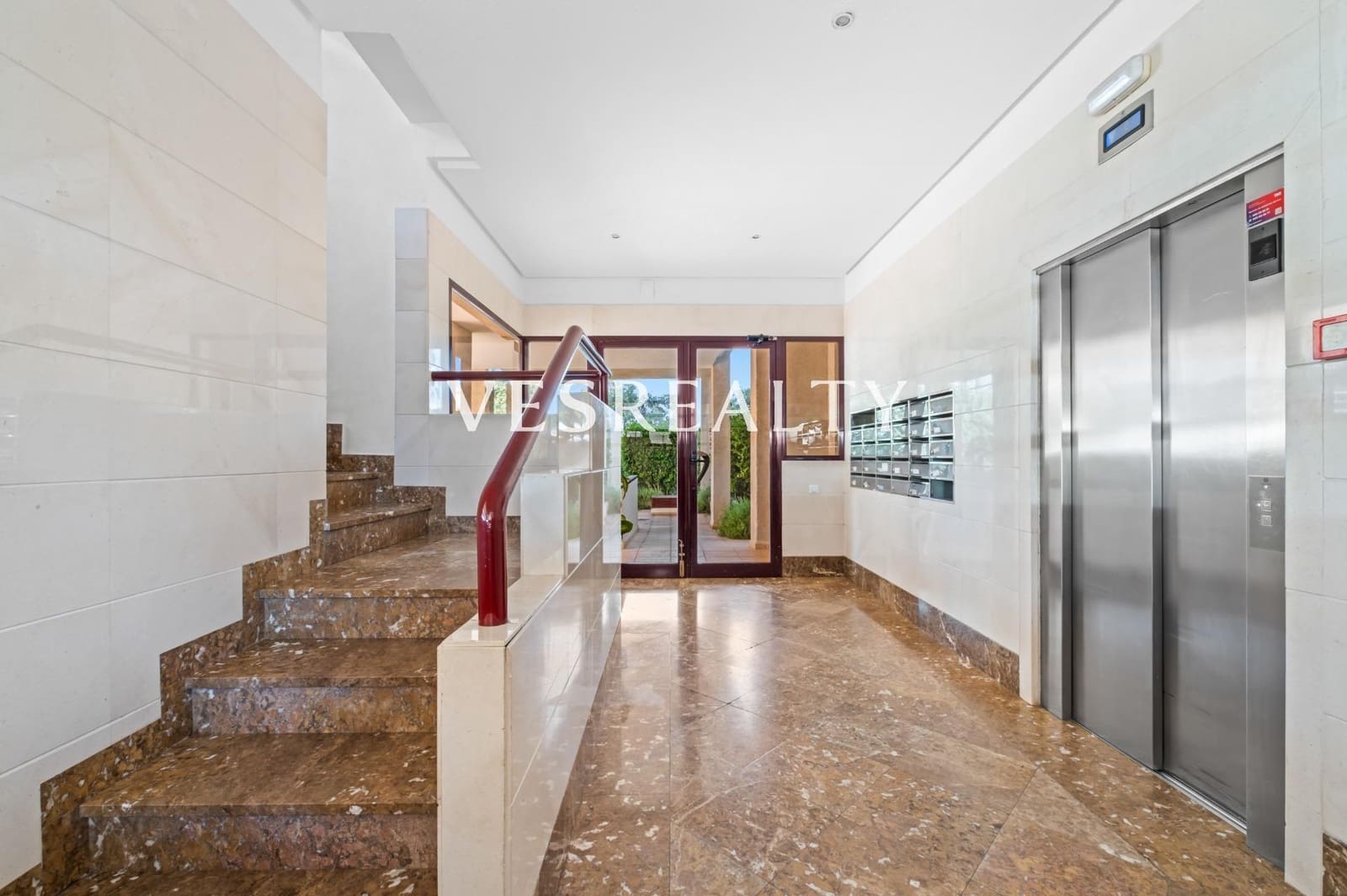 1 bedroom Flat for rent in Playa de San Juan with pool garage - € 1,000 (Ref: 9806666)