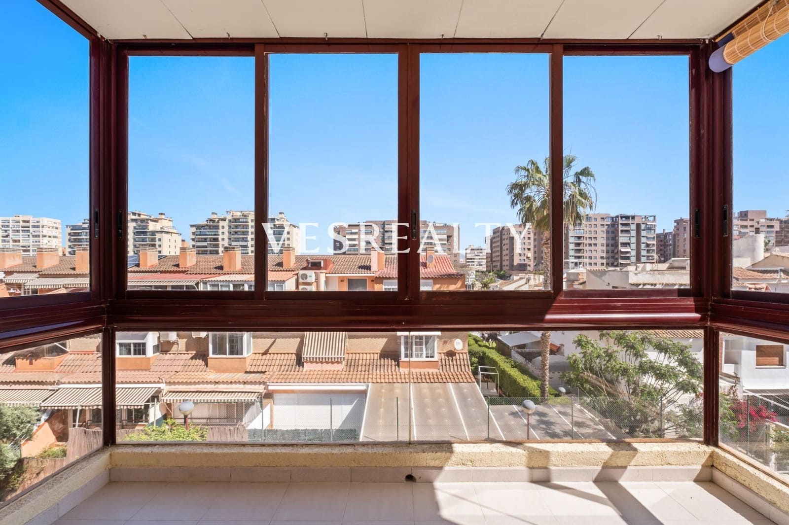 1 bedroom Flat for rent in Playa de San Juan with pool garage - € 1,000 (Ref: 9806666)