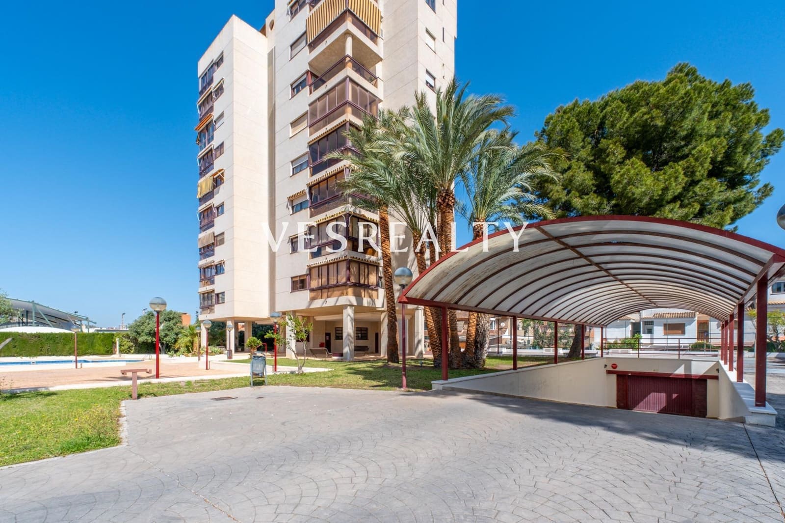 1 bedroom Flat for rent in Playa de San Juan with pool garage - € 1,000 (Ref: 9806666)