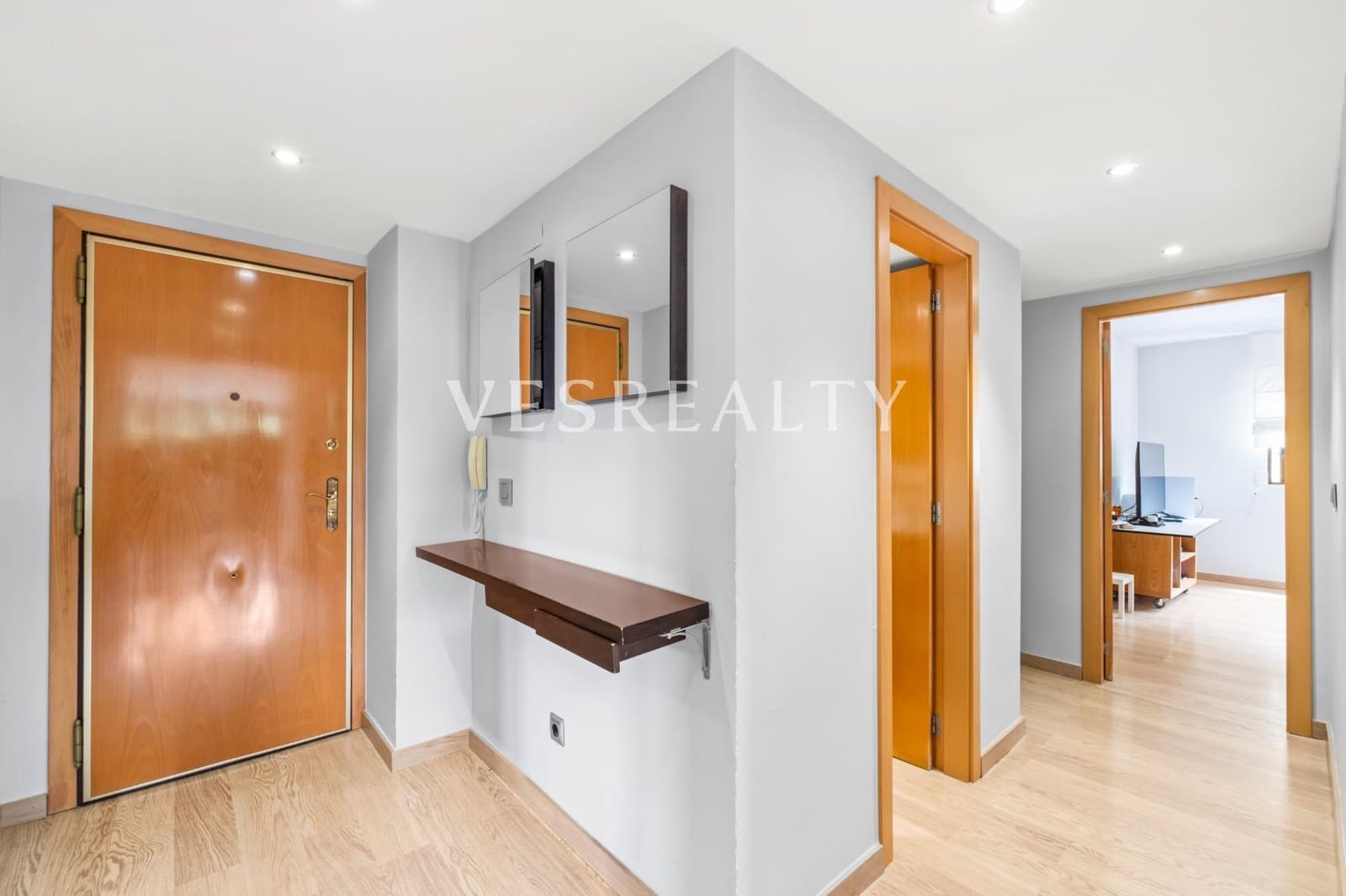 Piso de 2 habitaciones en Alicante / Alacant ciudad en venta con piscina garaje - 475.000 € (Ref: 9825474)