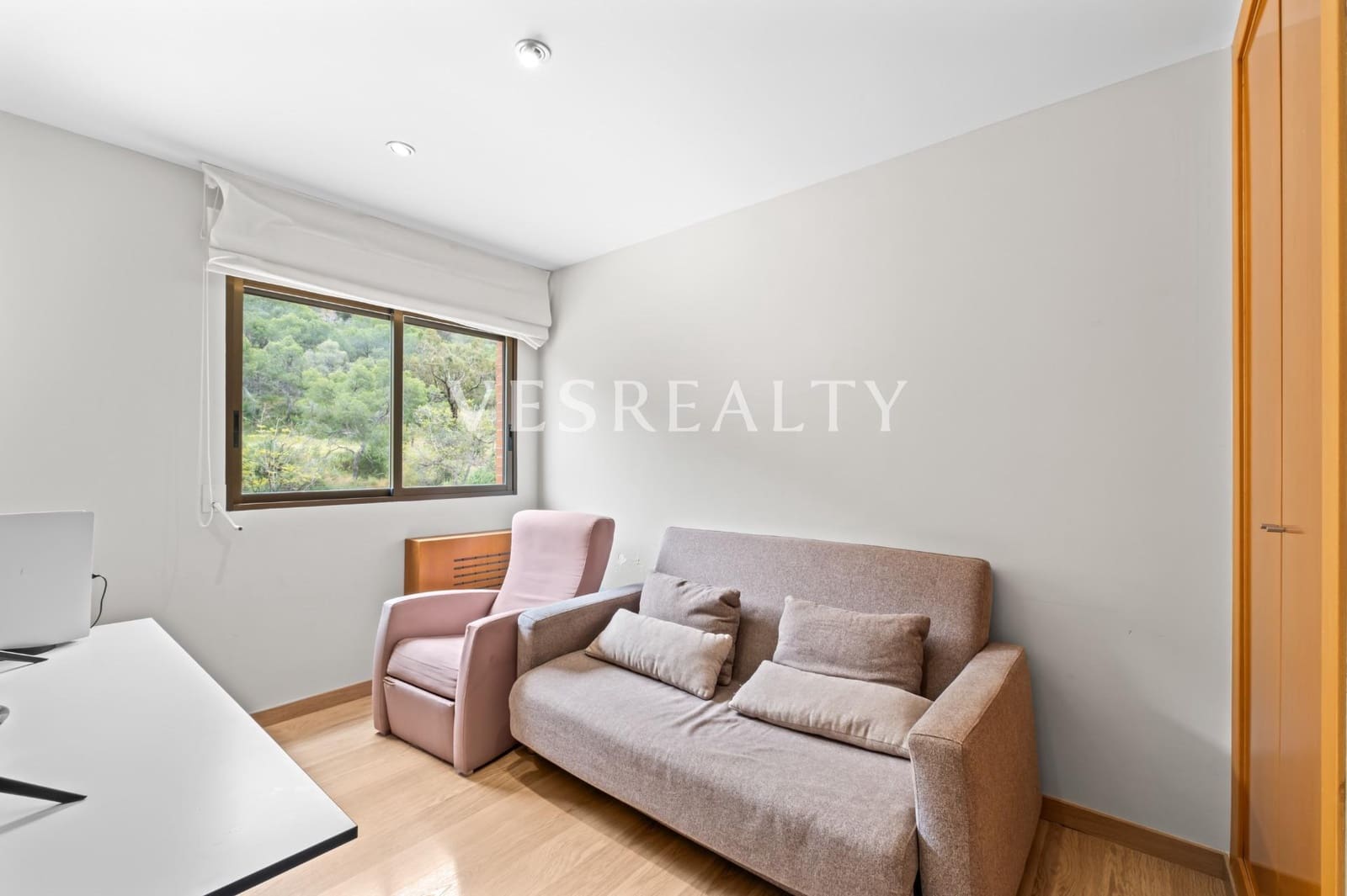Piso de 2 habitaciones en Alicante / Alacant ciudad en venta con piscina garaje - 475.000 € (Ref: 9825474)
