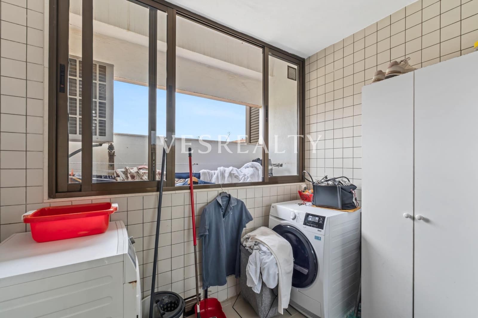 Piso de 3 habitaciones en Alicante / Alacant ciudad en venta con piscina garaje - 435.000 € (Ref: 9825475)