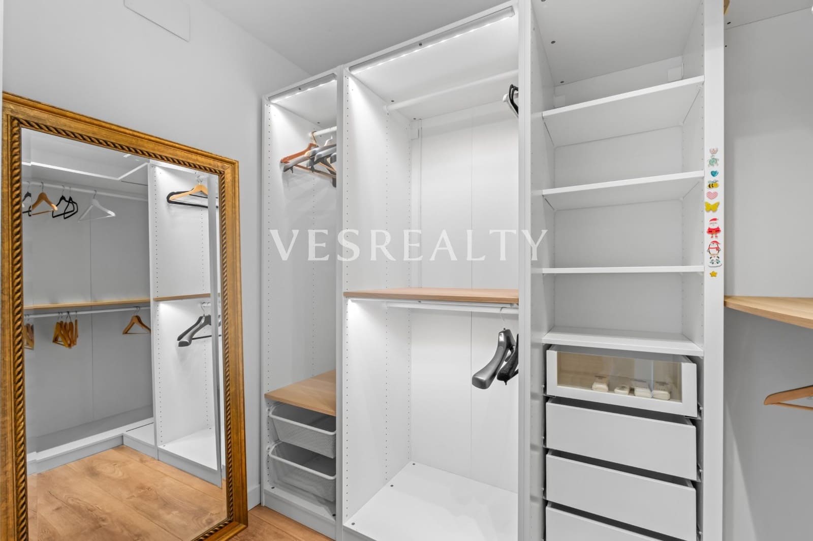 5 Zimmer Reihenhaus zu vermieten in Alicante / Alacant Stadt mit Pool Garage - 3.200 € (Ref: 9825476)