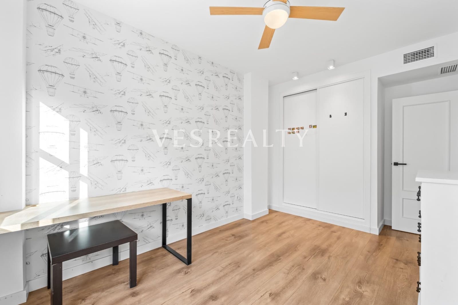 5 Zimmer Reihenhaus zu vermieten in Alicante / Alacant Stadt mit Pool Garage - 3.200 € (Ref: 9825476)