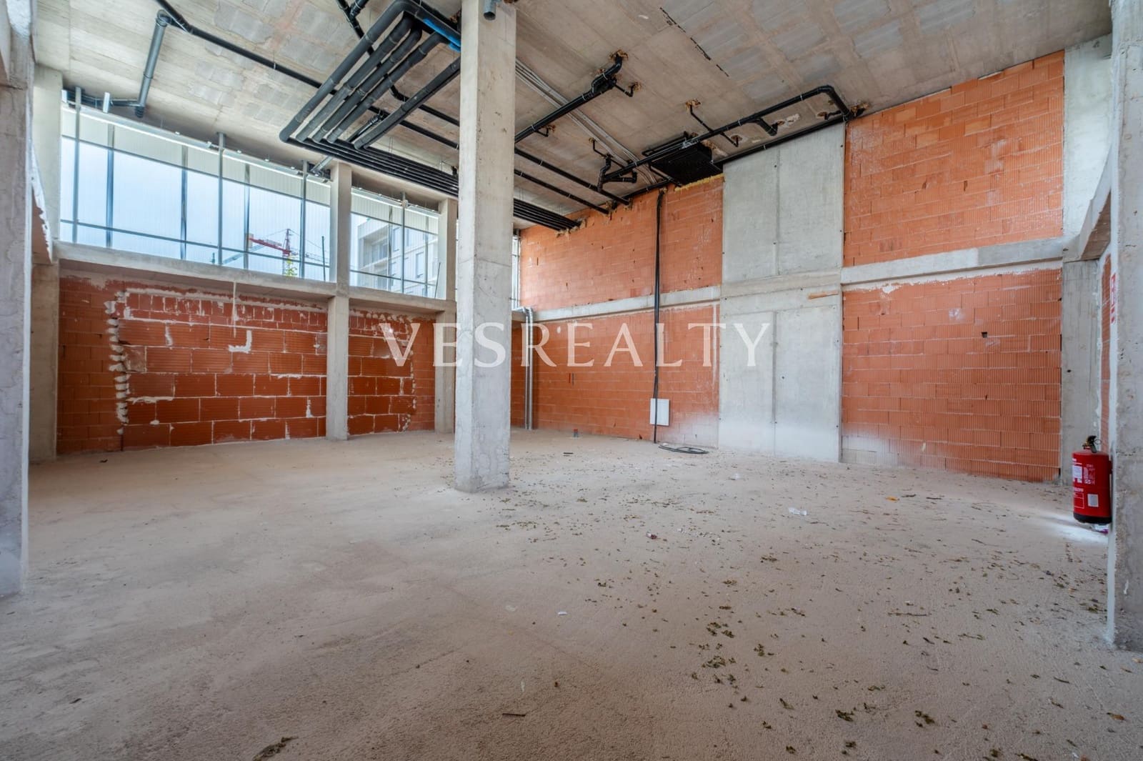 Commerciale da affittare in Alicante citta - 2.000 € (Rif: 9879077)
