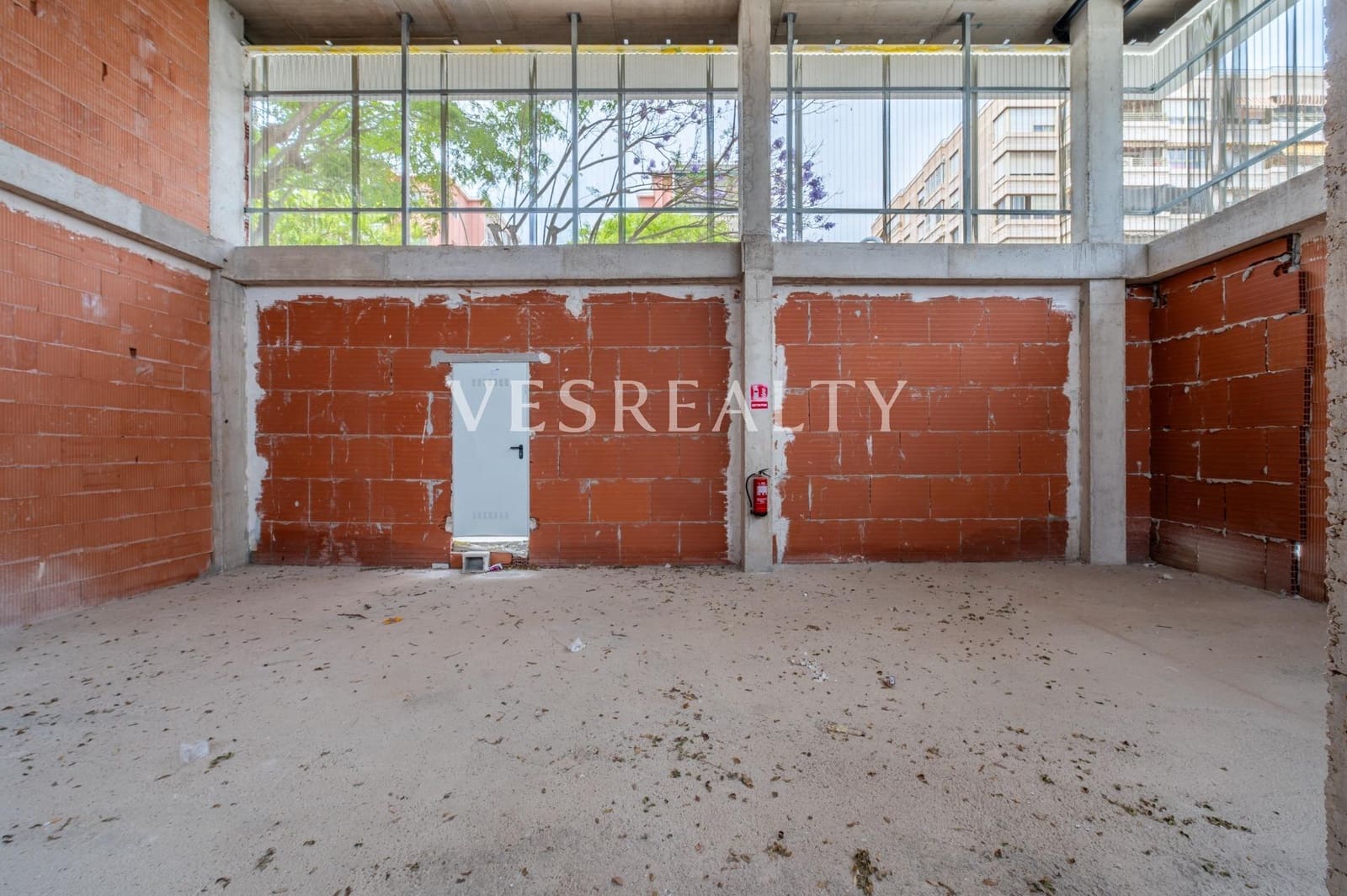 Commerciale da affittare in Alicante citta - 2.000 € (Rif: 9879077)