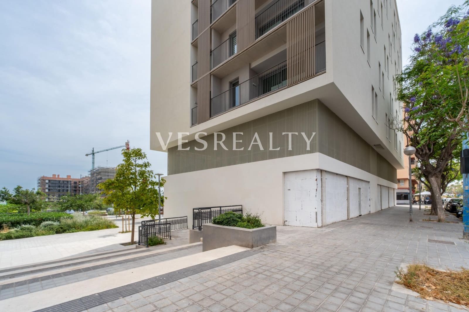 Commerciale da affittare in Alicante citta - 2.000 € (Rif: 9879077)