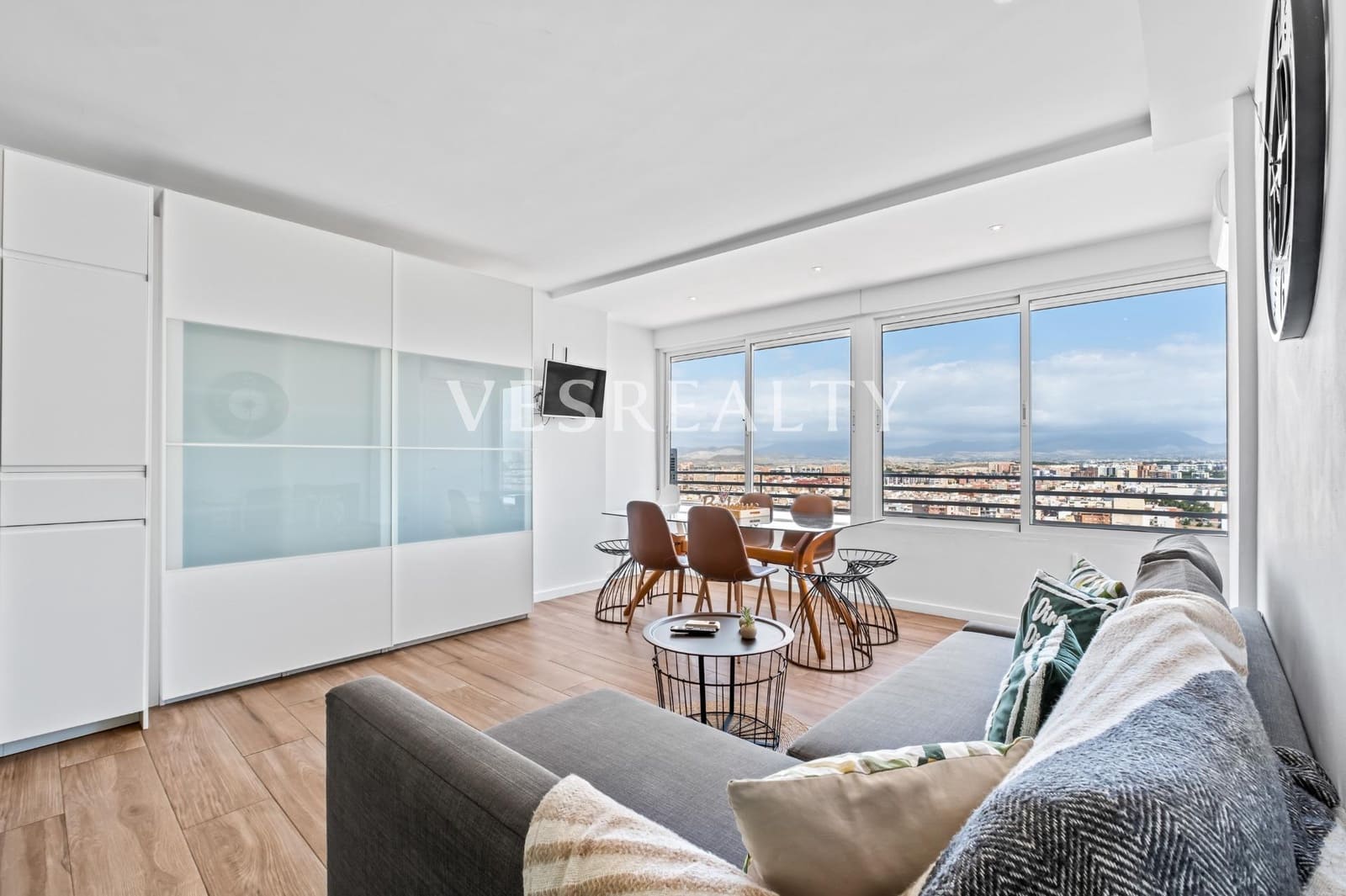 2 sypialnia Apartament na sprzedaż w Miasto Alicante / Alacant - 279 000 € (Ref: 9885056)