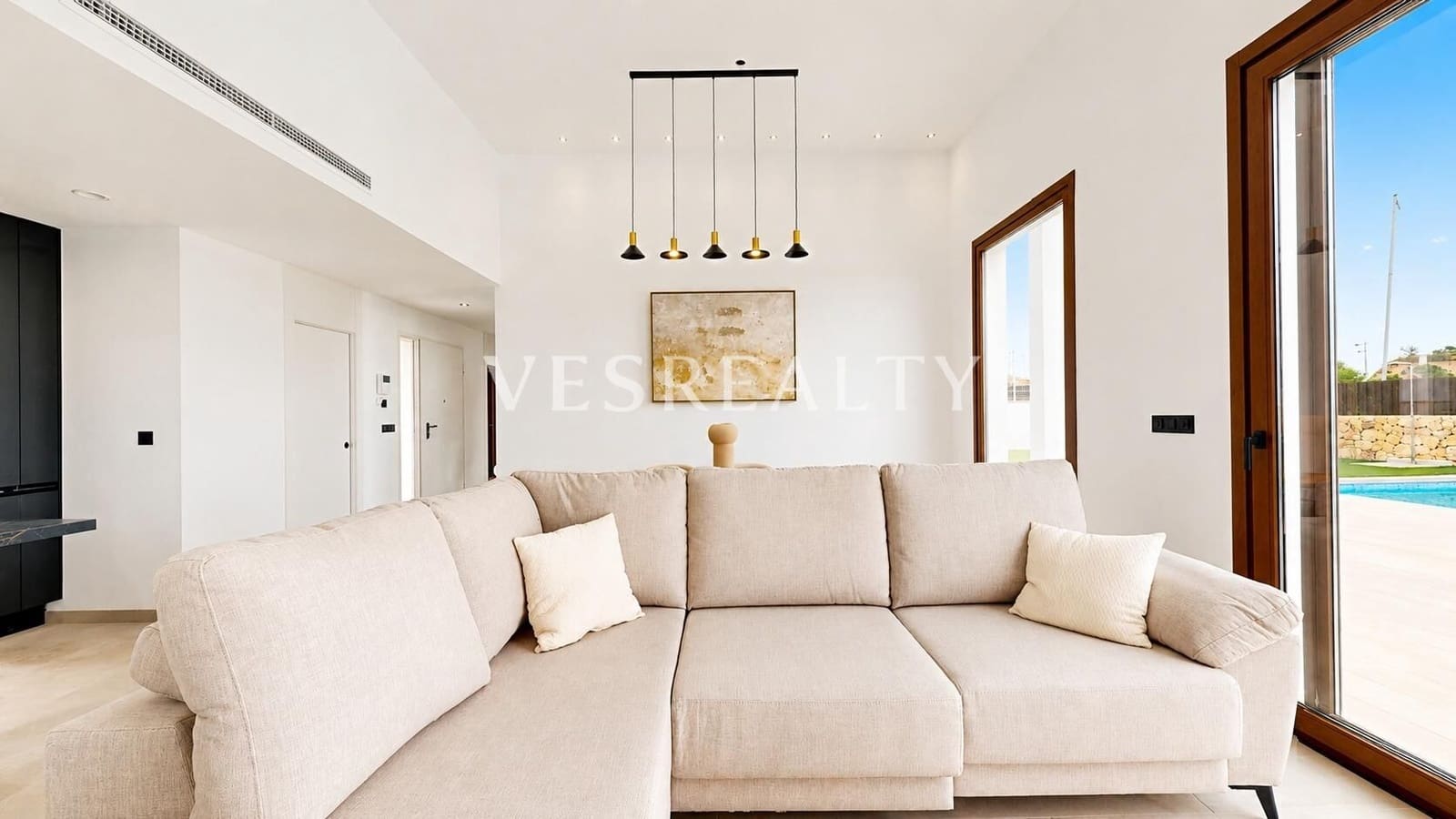 5 bedroom Villa for sale in Finestrat with pool - € 819,900 (Ref: 9894092)