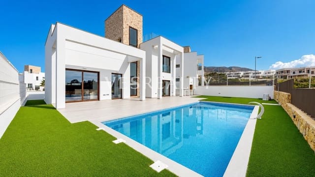 5 bedroom Villa for sale in Finestrat with pool - € 819,900 (Ref: 9894092)