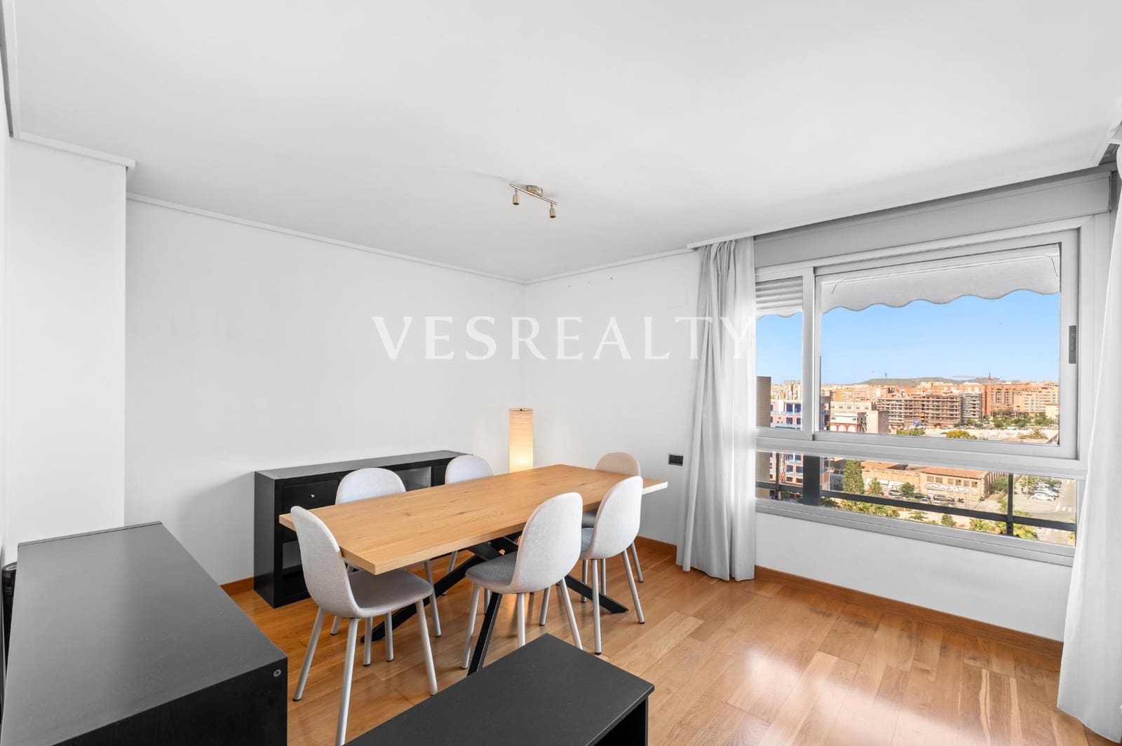 3 Zimmer Penthouse zu verkaufen in Alicante / Alacant Stadt mit Garage - 635.000 € (Ref: 9899036)