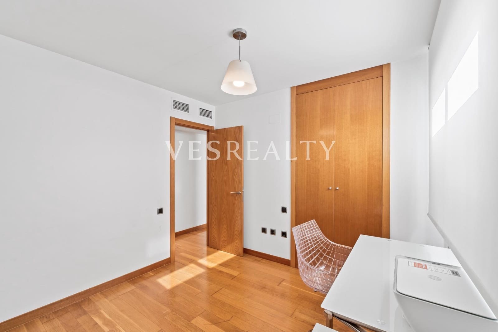 3 Zimmer Penthouse zu verkaufen in Alicante / Alacant Stadt mit Garage - 635.000 € (Ref: 9899036)