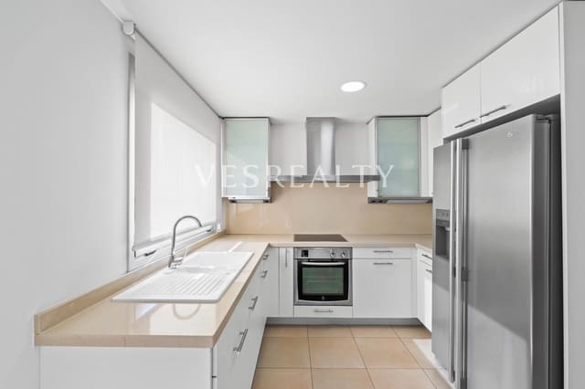 3 camera da letto Attico in vendita in Alicante città con garage - 635.000 € (Rif: 9899036)