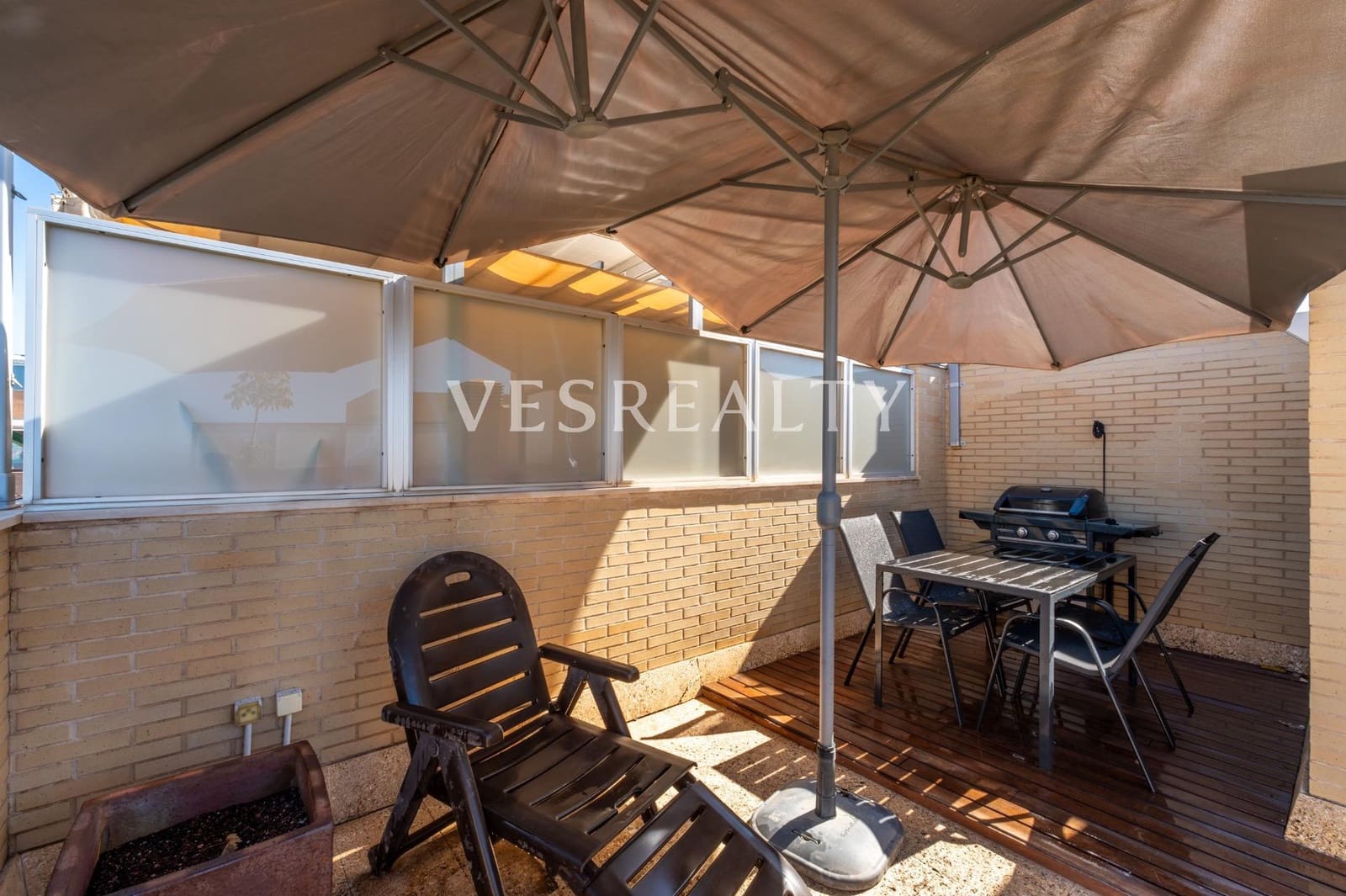3 Zimmer Penthouse zu verkaufen in Alicante / Alacant Stadt mit Garage - 635.000 € (Ref: 9899036)
