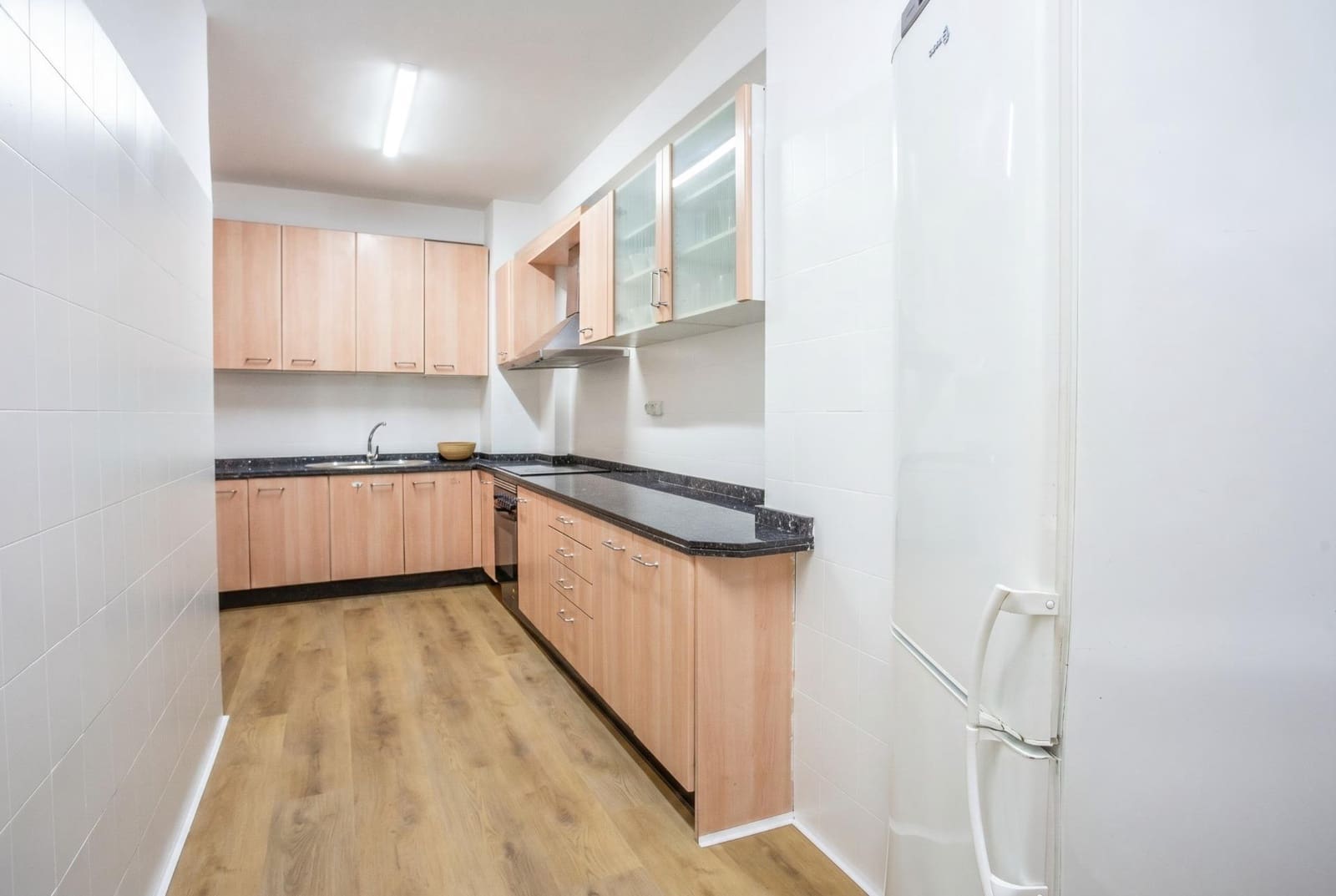 8 bedroom Flat for sale in Alicante / Alacant city - € 750,000 (Ref: 9916064)