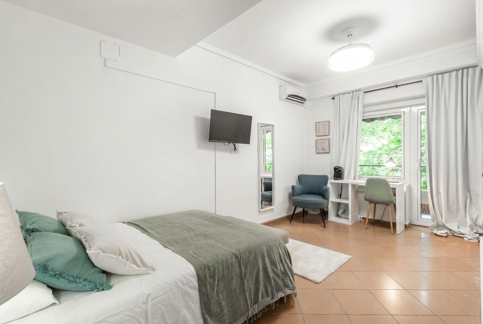 8 bedroom Flat for sale in Alicante / Alacant city - € 750,000 (Ref: 9916064)
