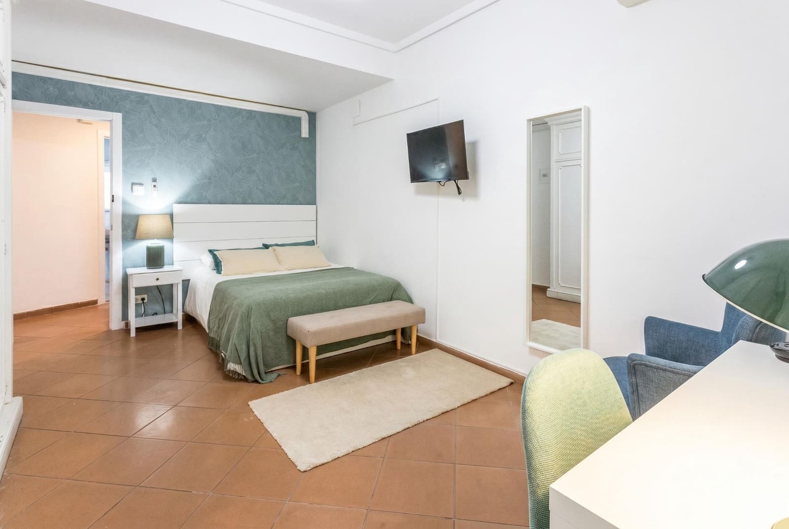 8 bedroom Flat for sale in Alicante / Alacant city - € 750,000 (Ref: 9916064)