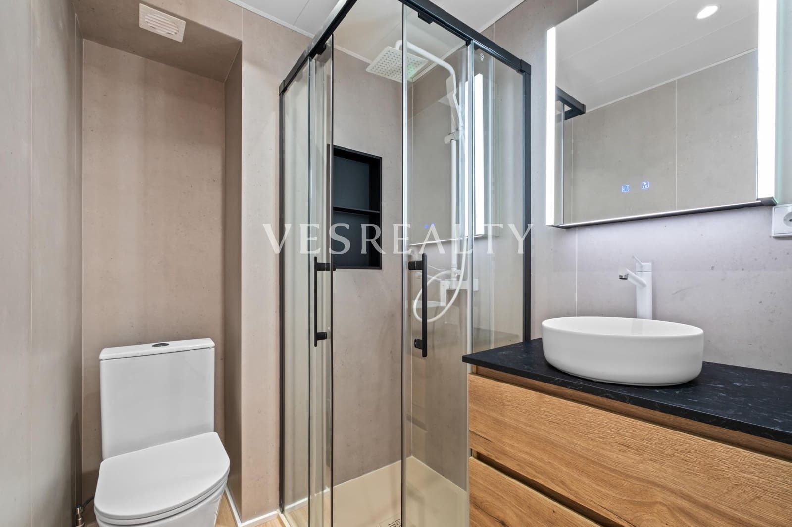 3 chambre Appartement à vendre à Playa de San Juan avec piscine - 418 000 € (Ref: 9922539)