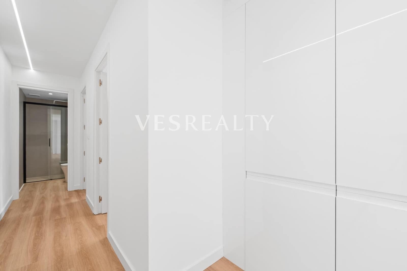 3 chambre Appartement à vendre à Playa de San Juan avec piscine - 418 000 € (Ref: 9922539)