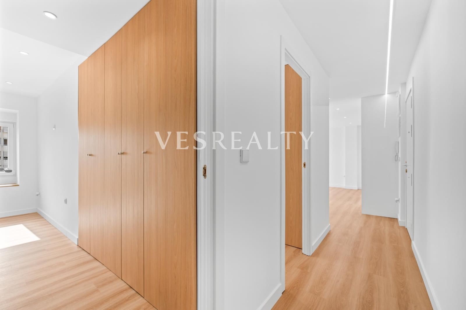 3 chambre Appartement à vendre à Playa de San Juan avec piscine - 418 000 € (Ref: 9922539)