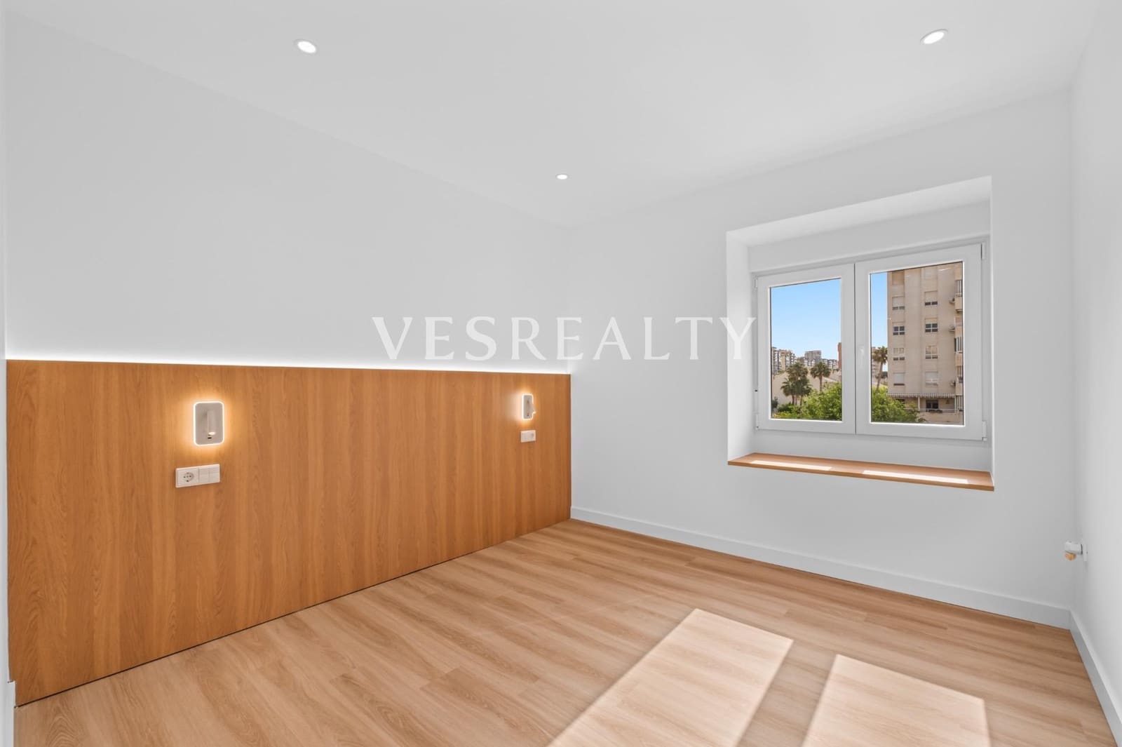 3 chambre Appartement à vendre à Playa de San Juan avec piscine - 418 000 € (Ref: 9922539)