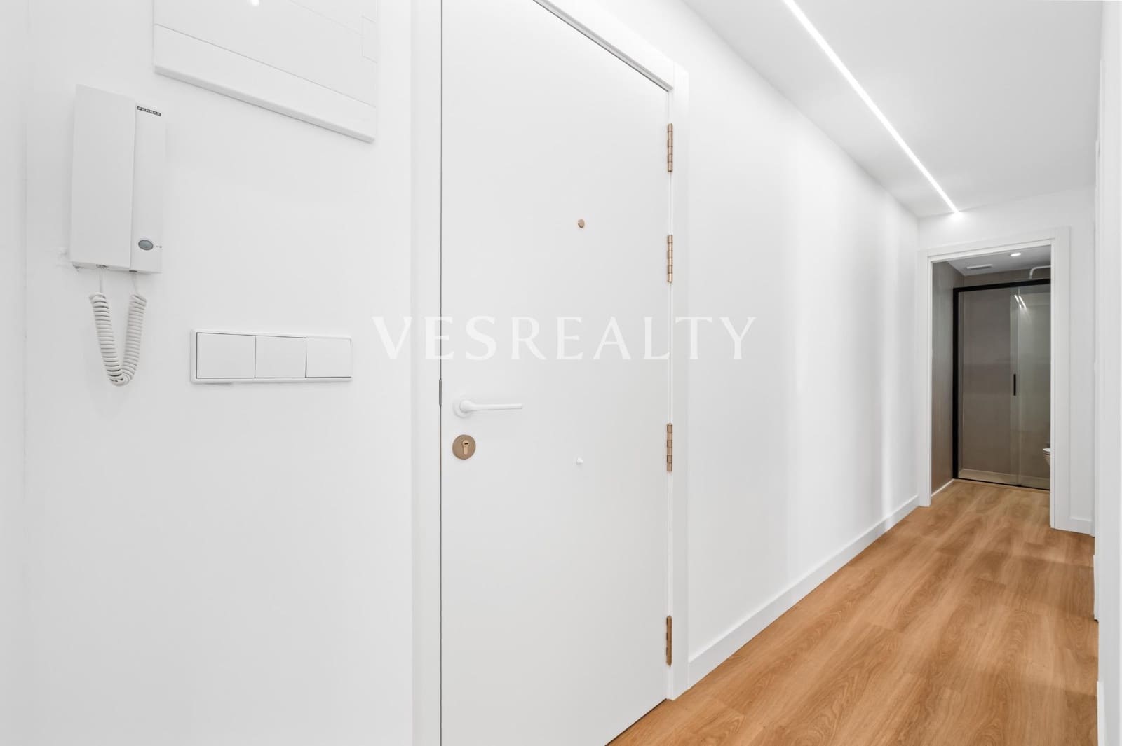 3 chambre Appartement à vendre à Playa de San Juan avec piscine - 418 000 € (Ref: 9922539)