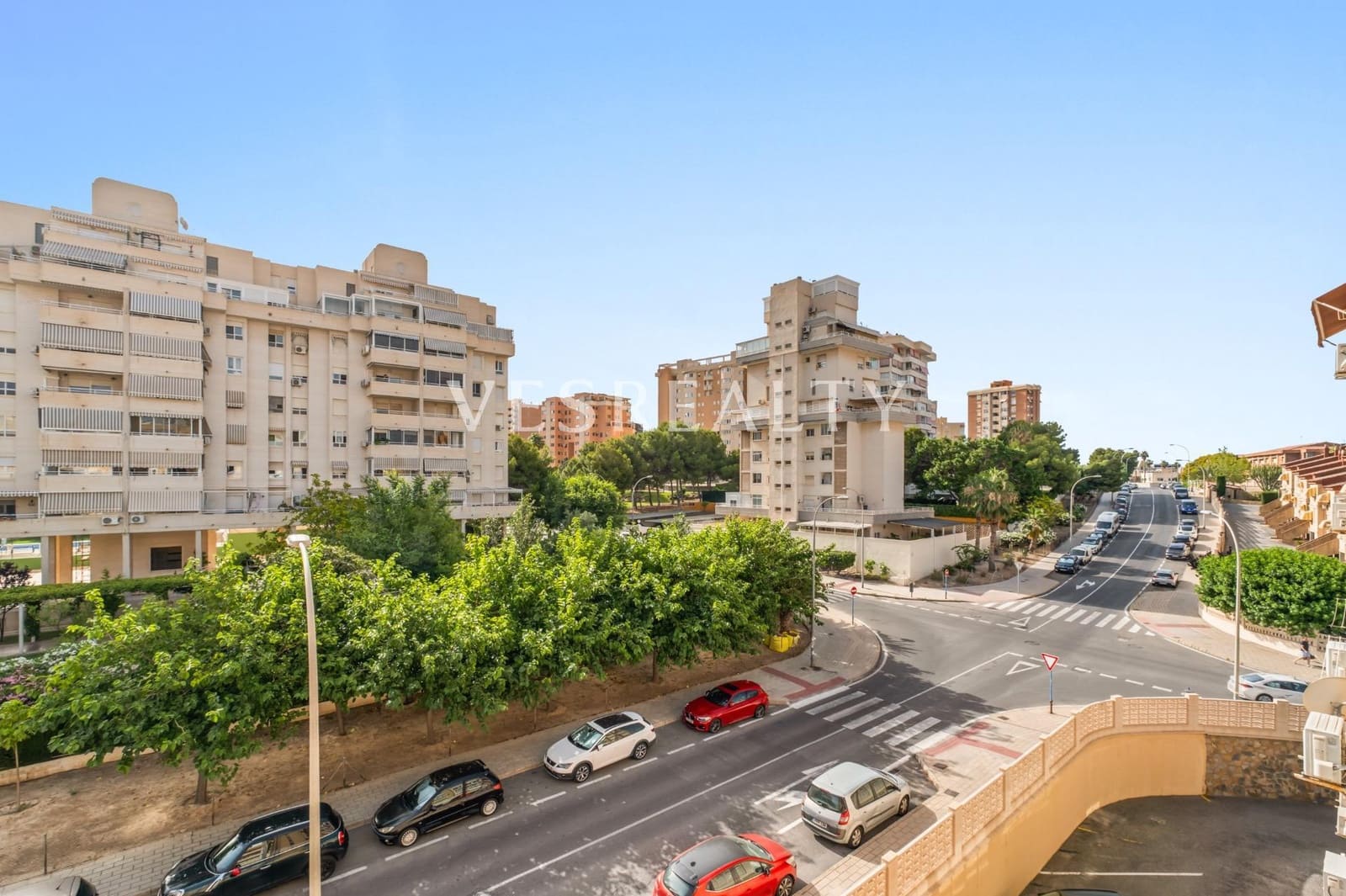 3 chambre Appartement à vendre à Playa de San Juan avec piscine - 418 000 € (Ref: 9922539)