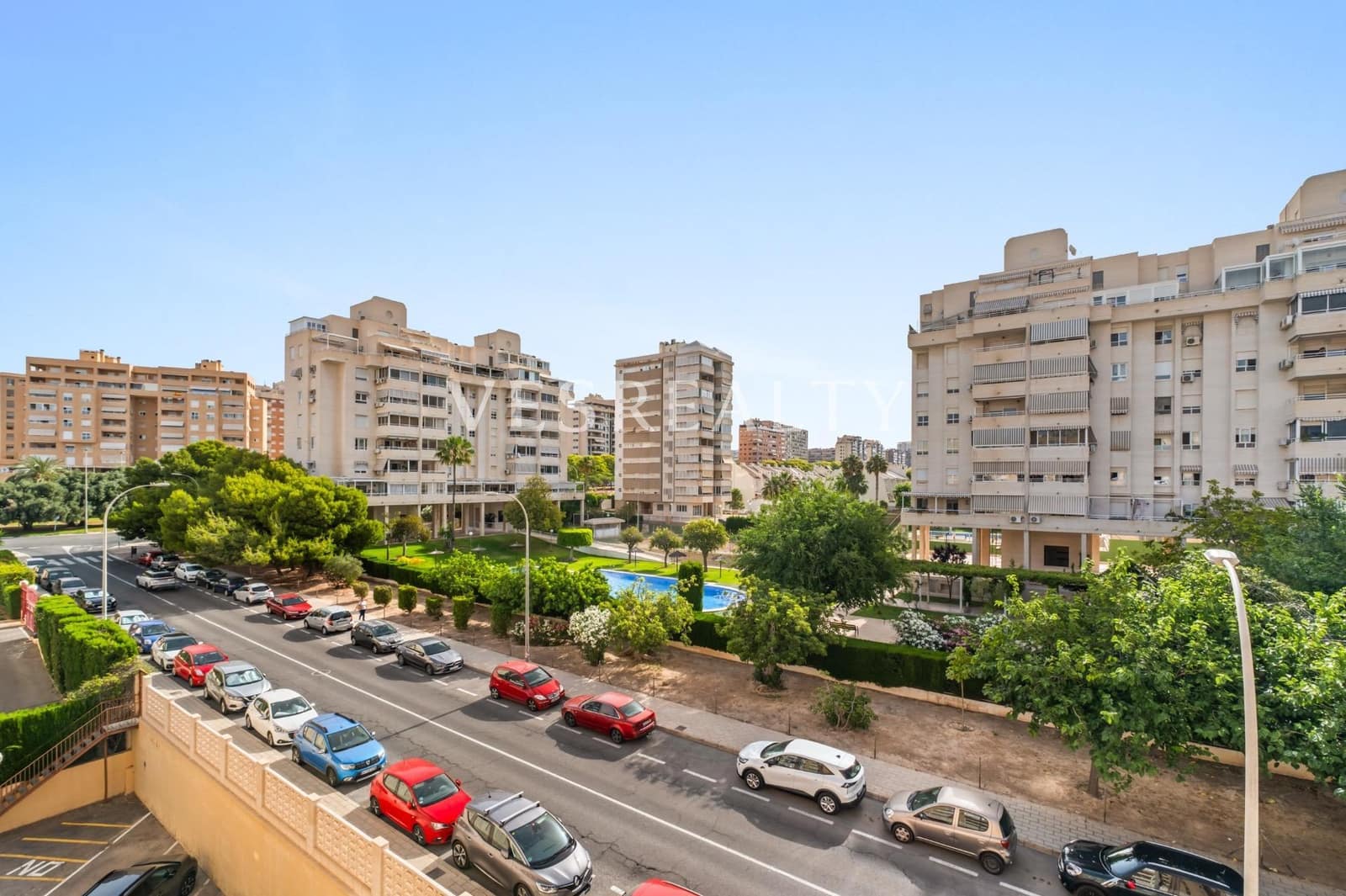 3 chambre Appartement à vendre à Playa de San Juan avec piscine - 418 000 € (Ref: 9922539)