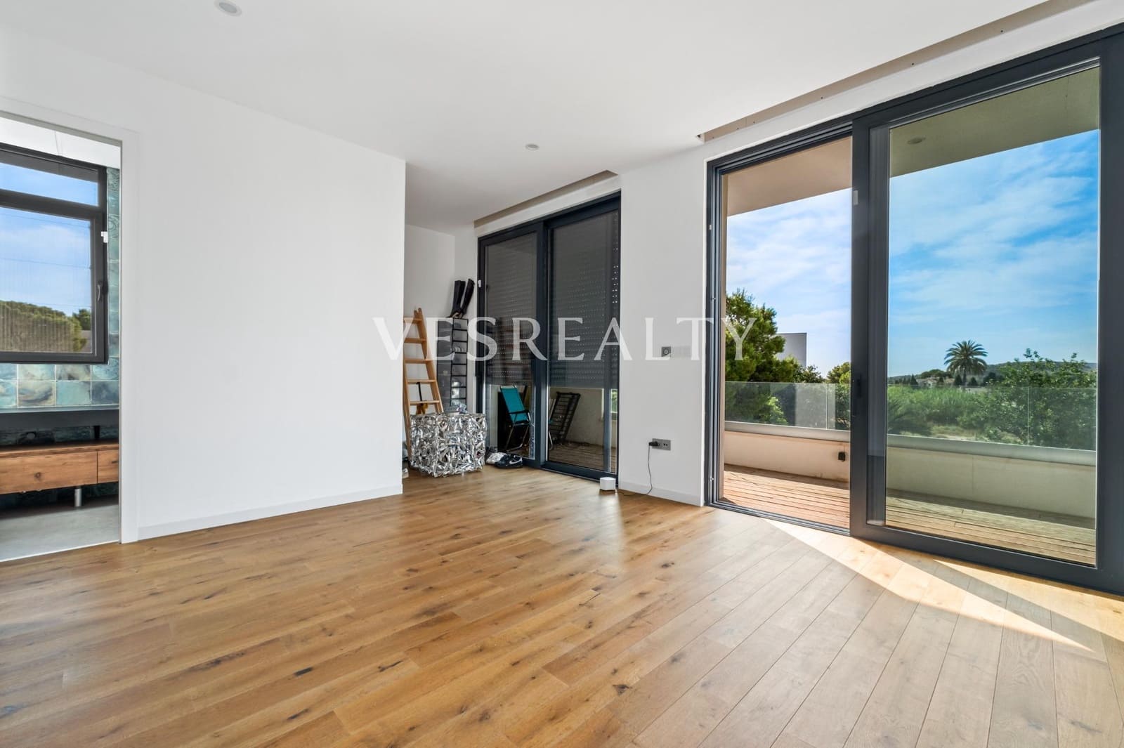 5 bedroom Villa for rent in Villafranqueza with pool - € 5,000 (Ref: 9954402)