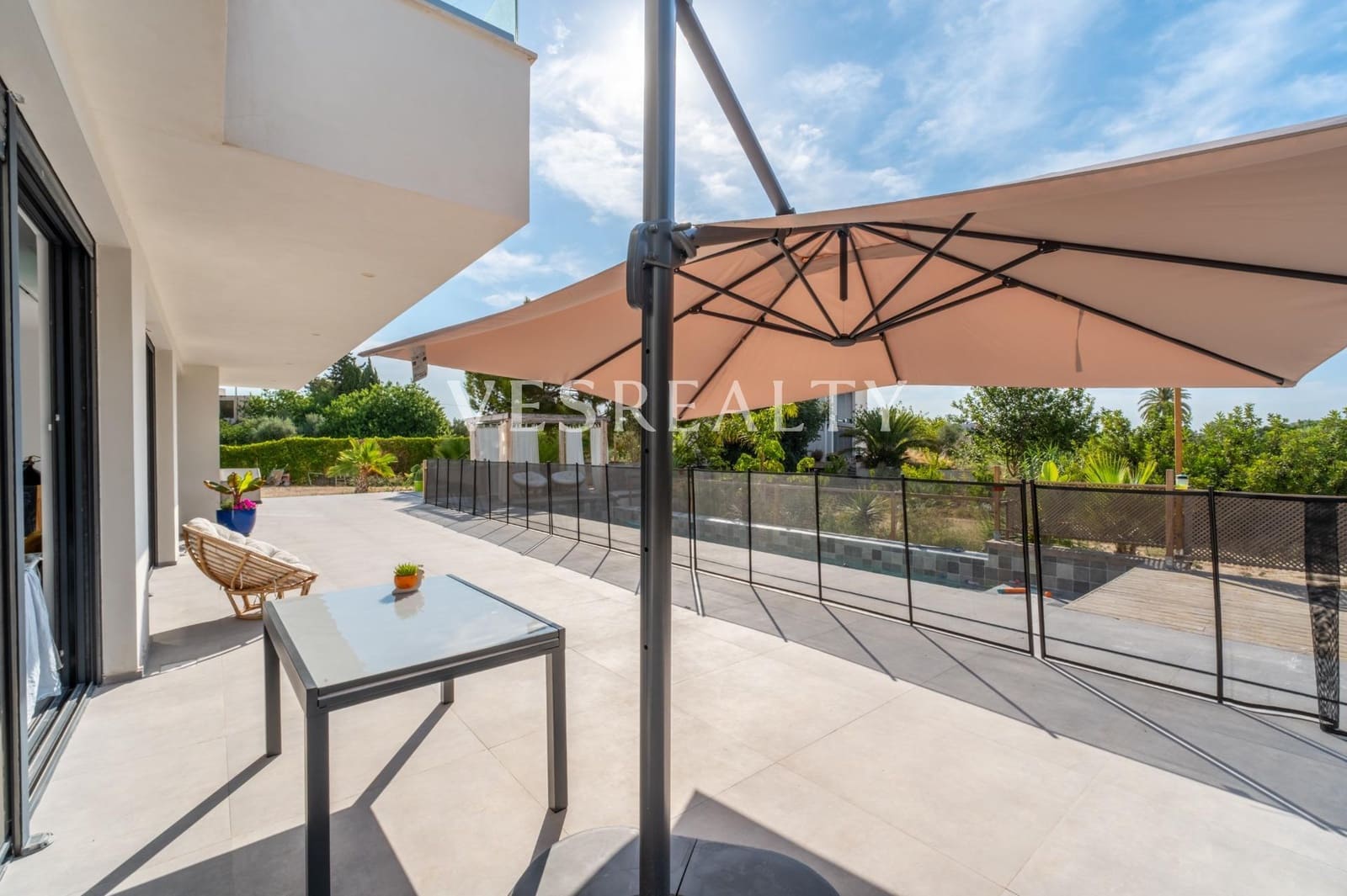 5 bedroom Villa for rent in Villafranqueza with pool - € 5,000 (Ref: 9954402)
