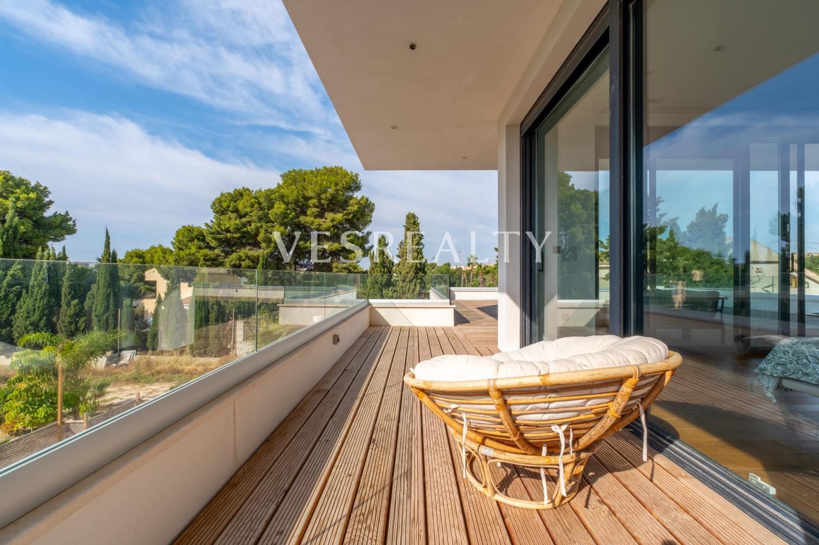 5 bedroom Villa for rent in Villafranqueza with pool - € 5,000 (Ref: 9954402)