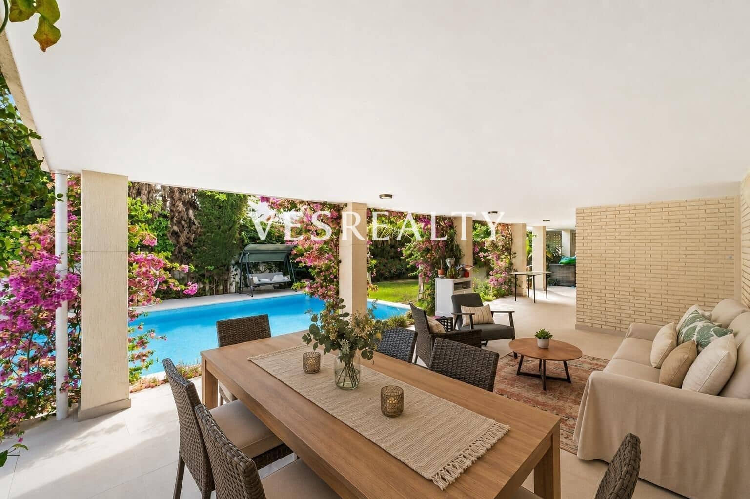 7 slaapkamer Villa te koop in La Font met zwembad garage - € 1.395.000 (Ref: 9975610)
